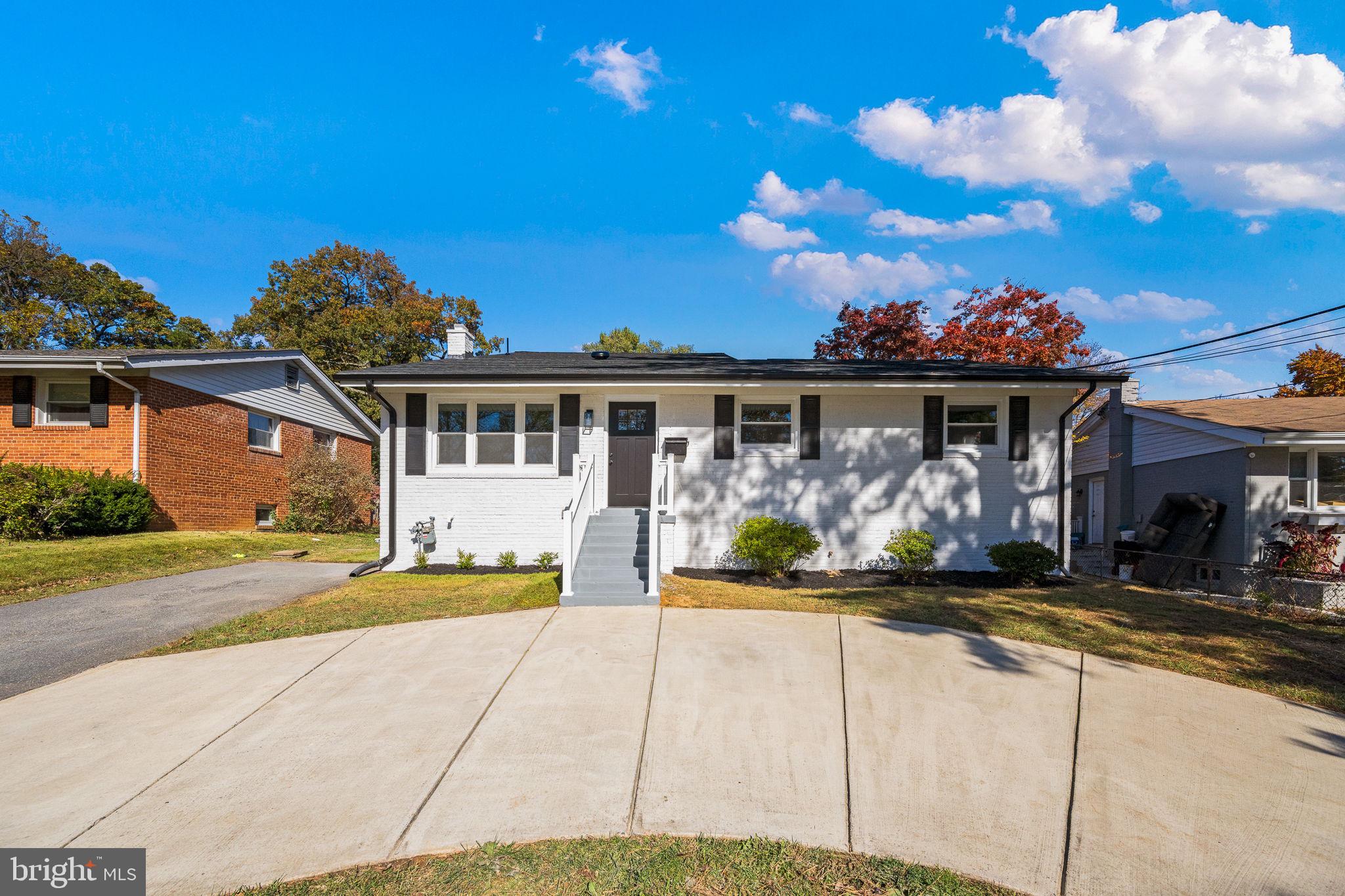 HAMMOND WOODS - Residential