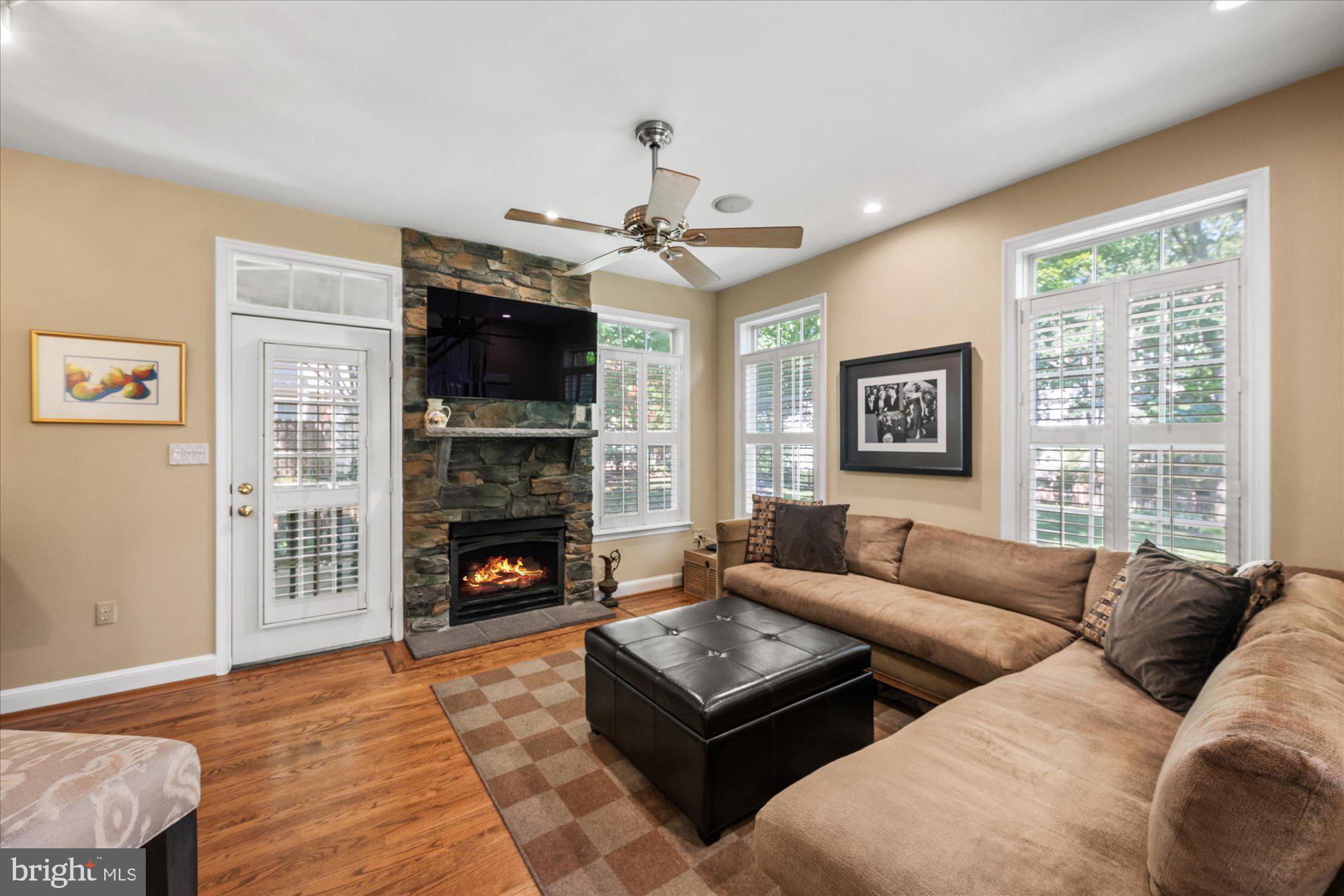 STONEGATE AT HIGHPOINTE - Residential