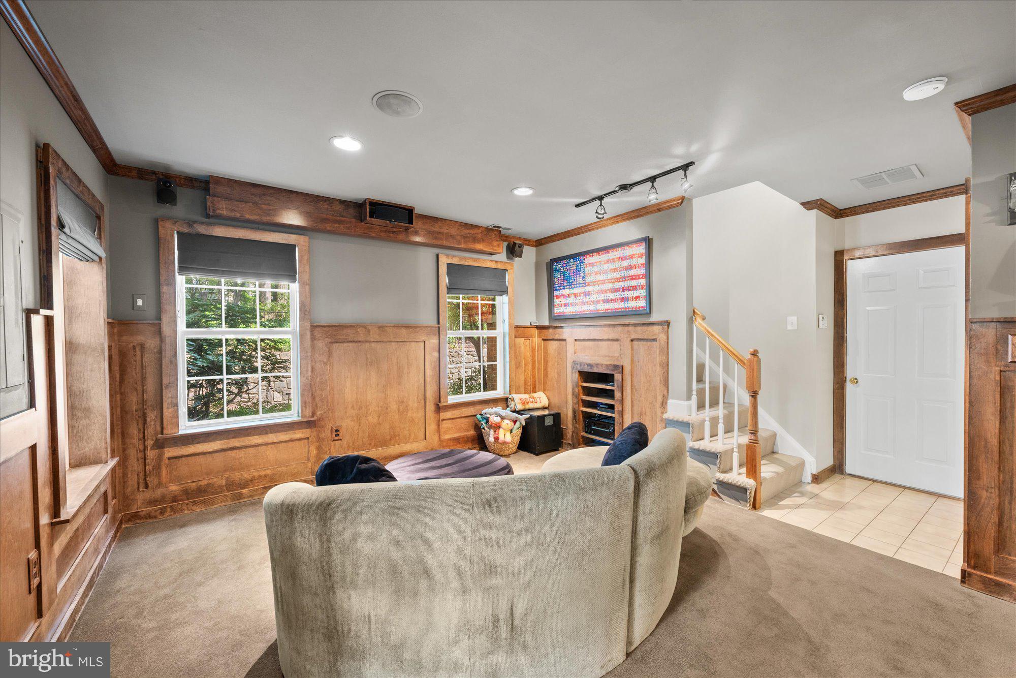 STONEGATE AT HIGHPOINTE - Residential