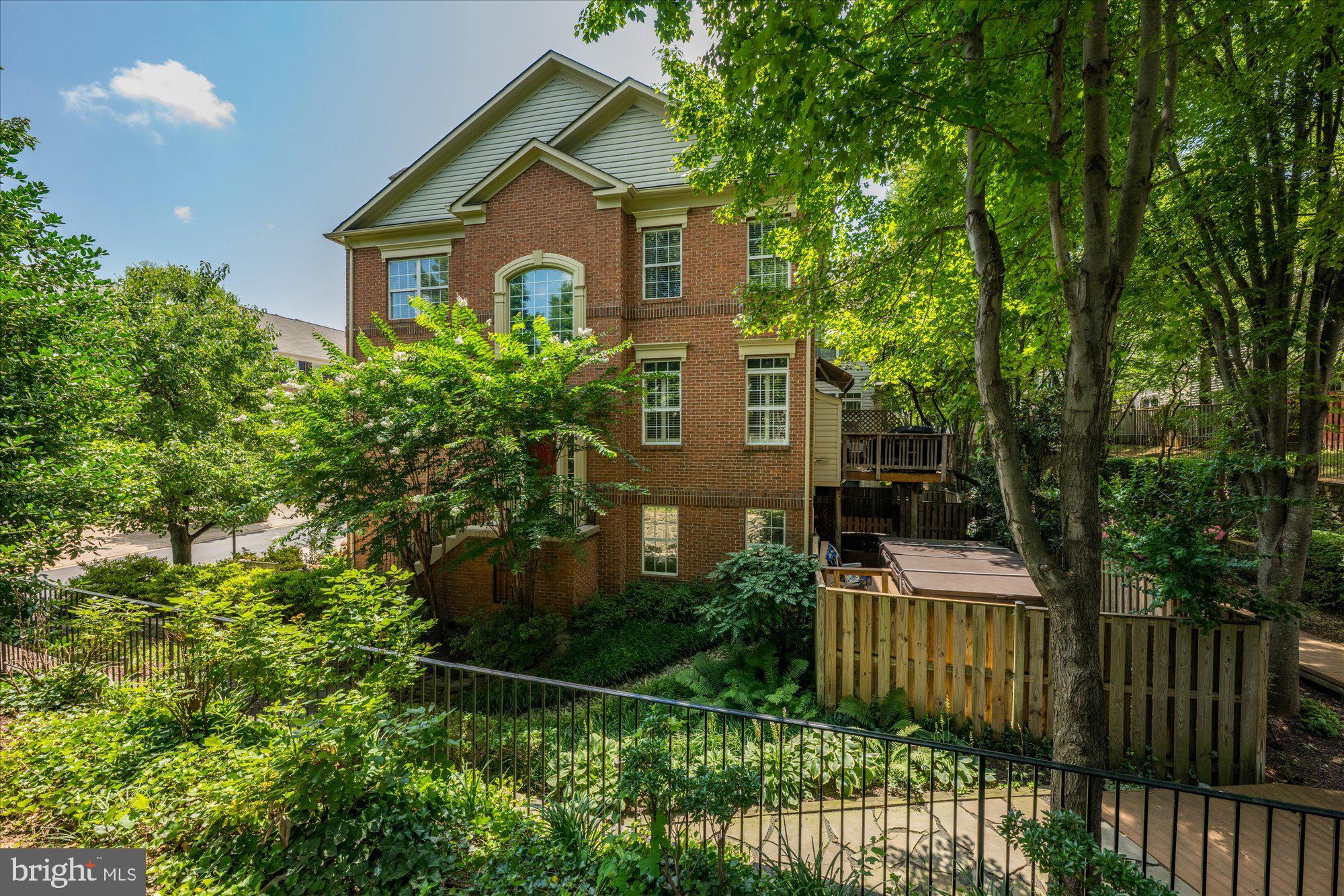 4648 LAMBERT DRIVE