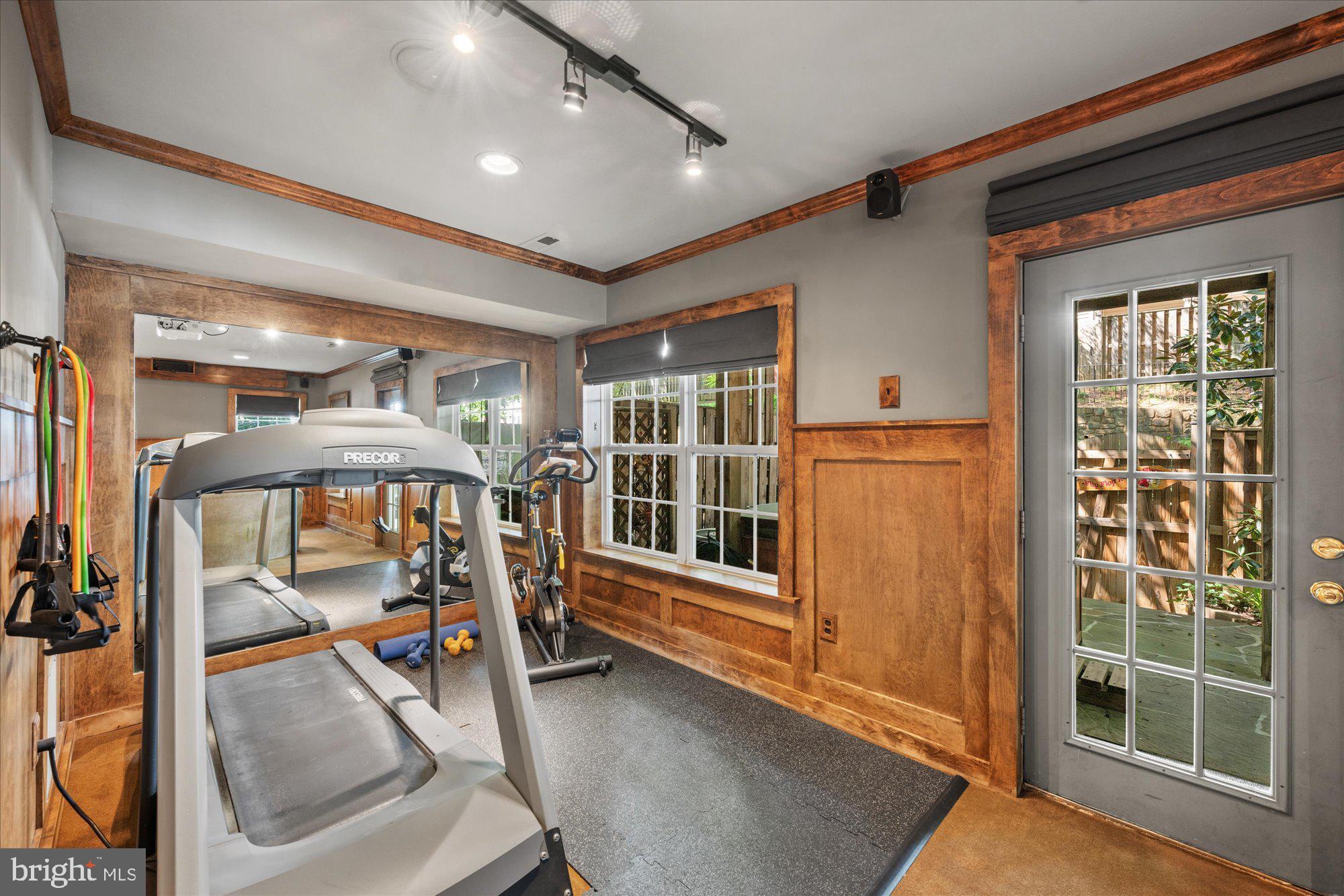 STONEGATE AT HIGHPOINTE - Residential