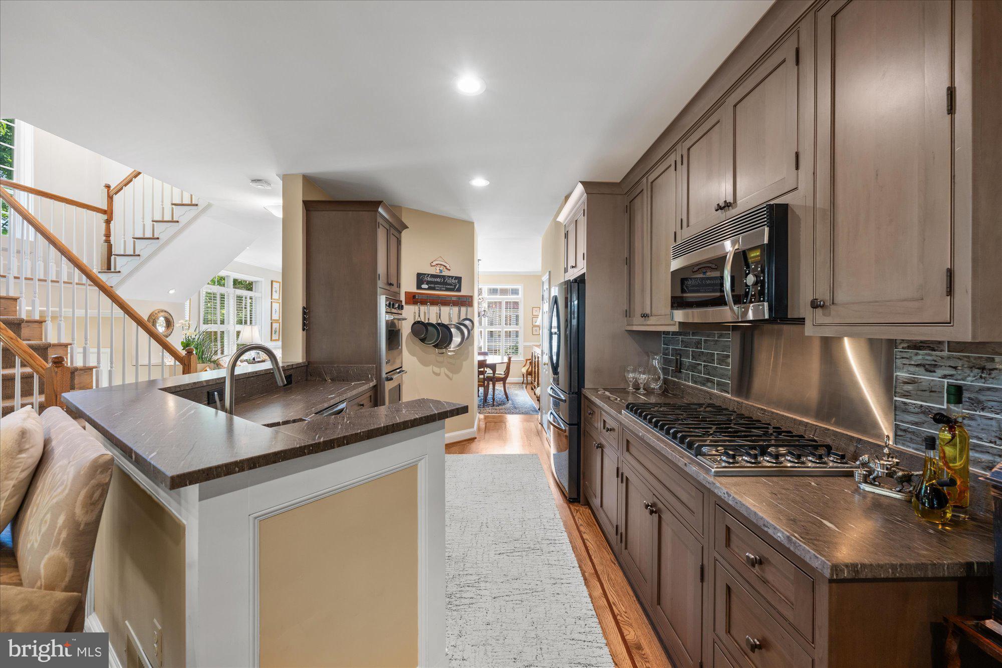 STONEGATE AT HIGHPOINTE - Residential