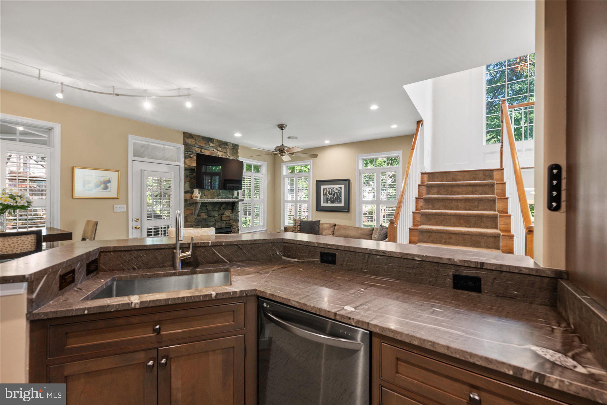 STONEGATE AT HIGHPOINTE - Residential