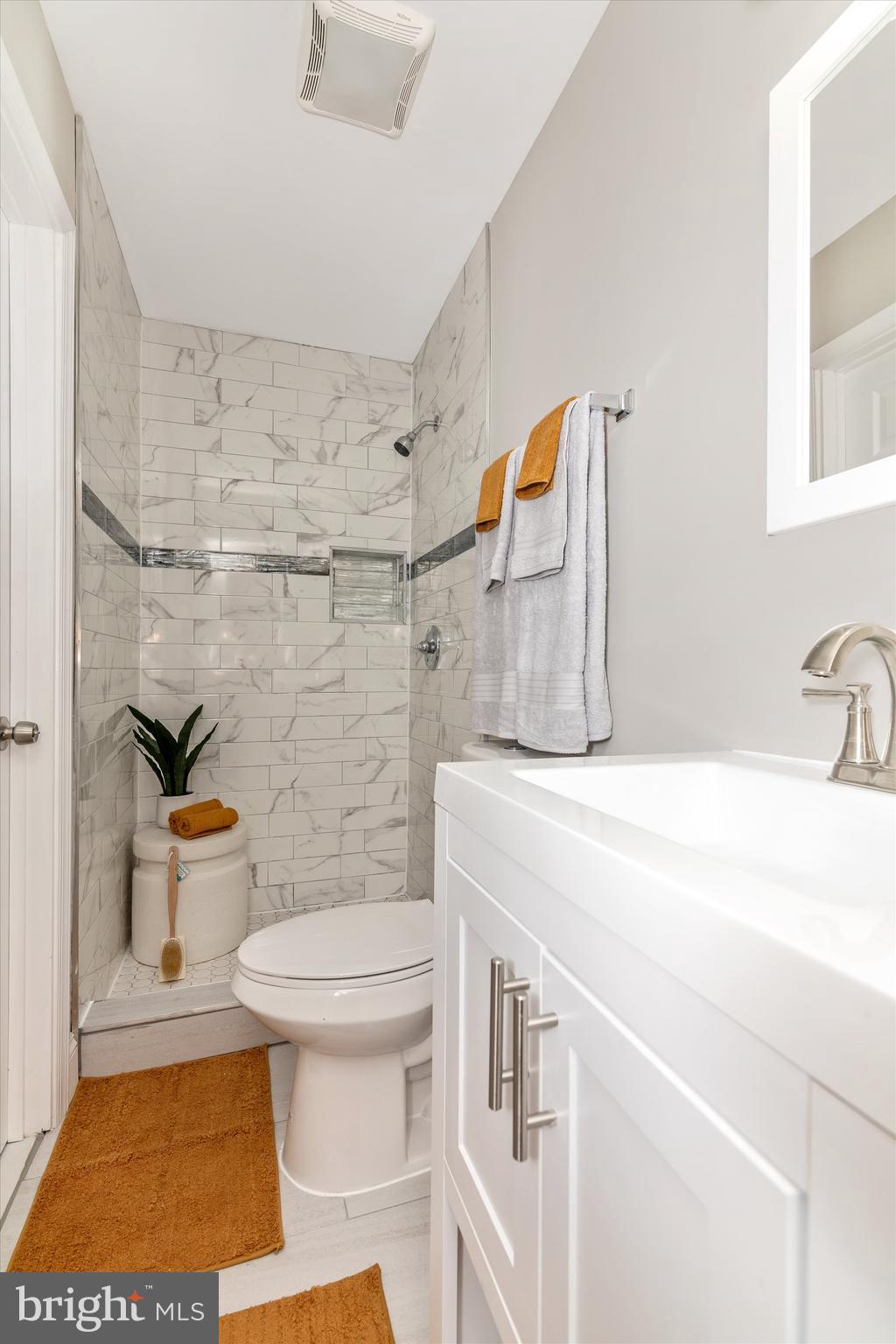 WHEATON WOODS - Residential