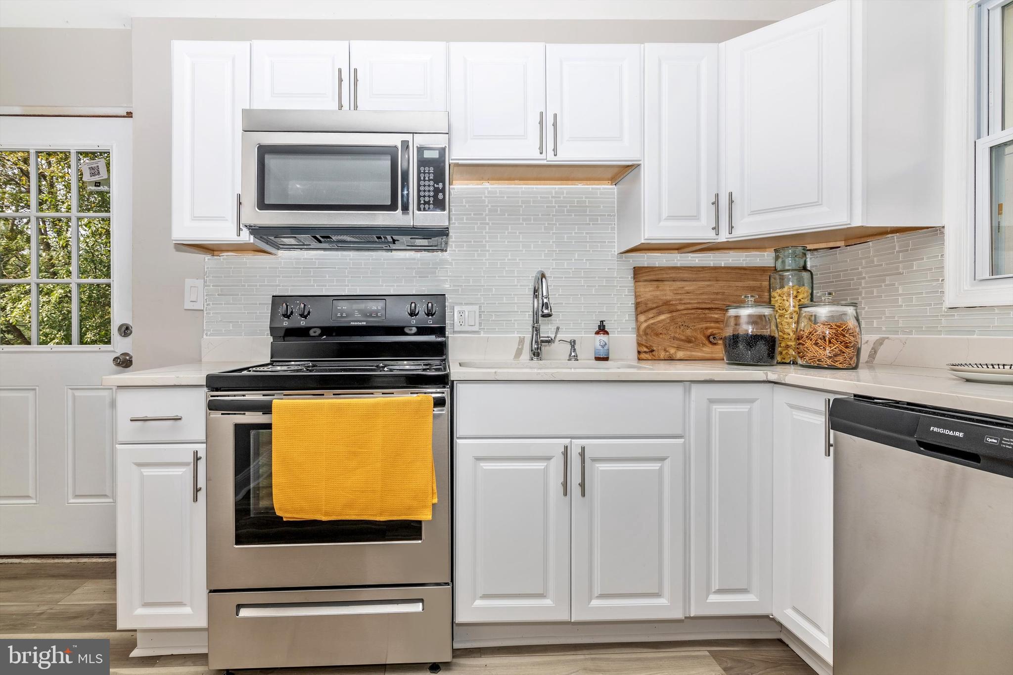 WHEATON WOODS - Residential