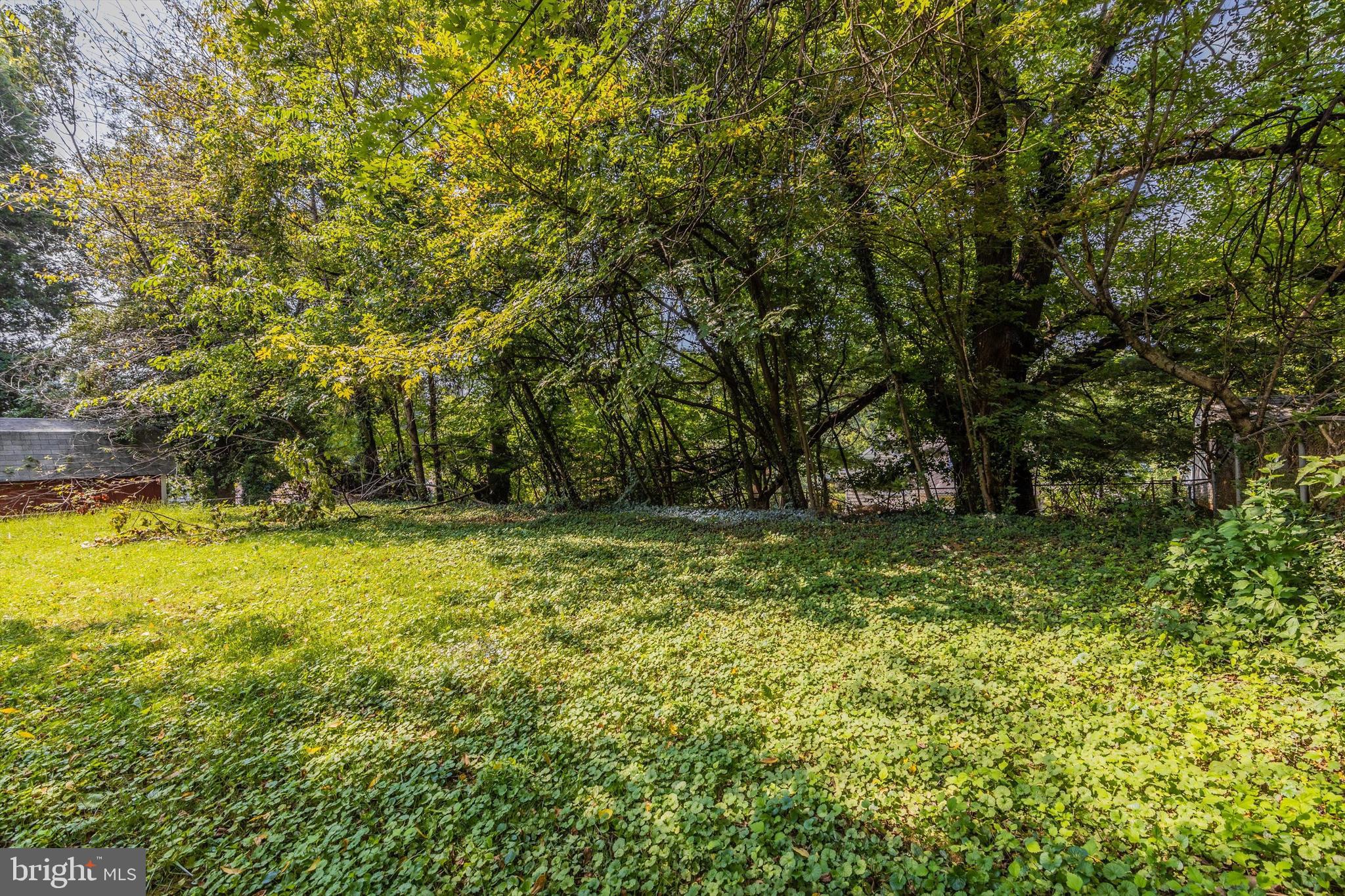 WHEATON WOODS - Residential