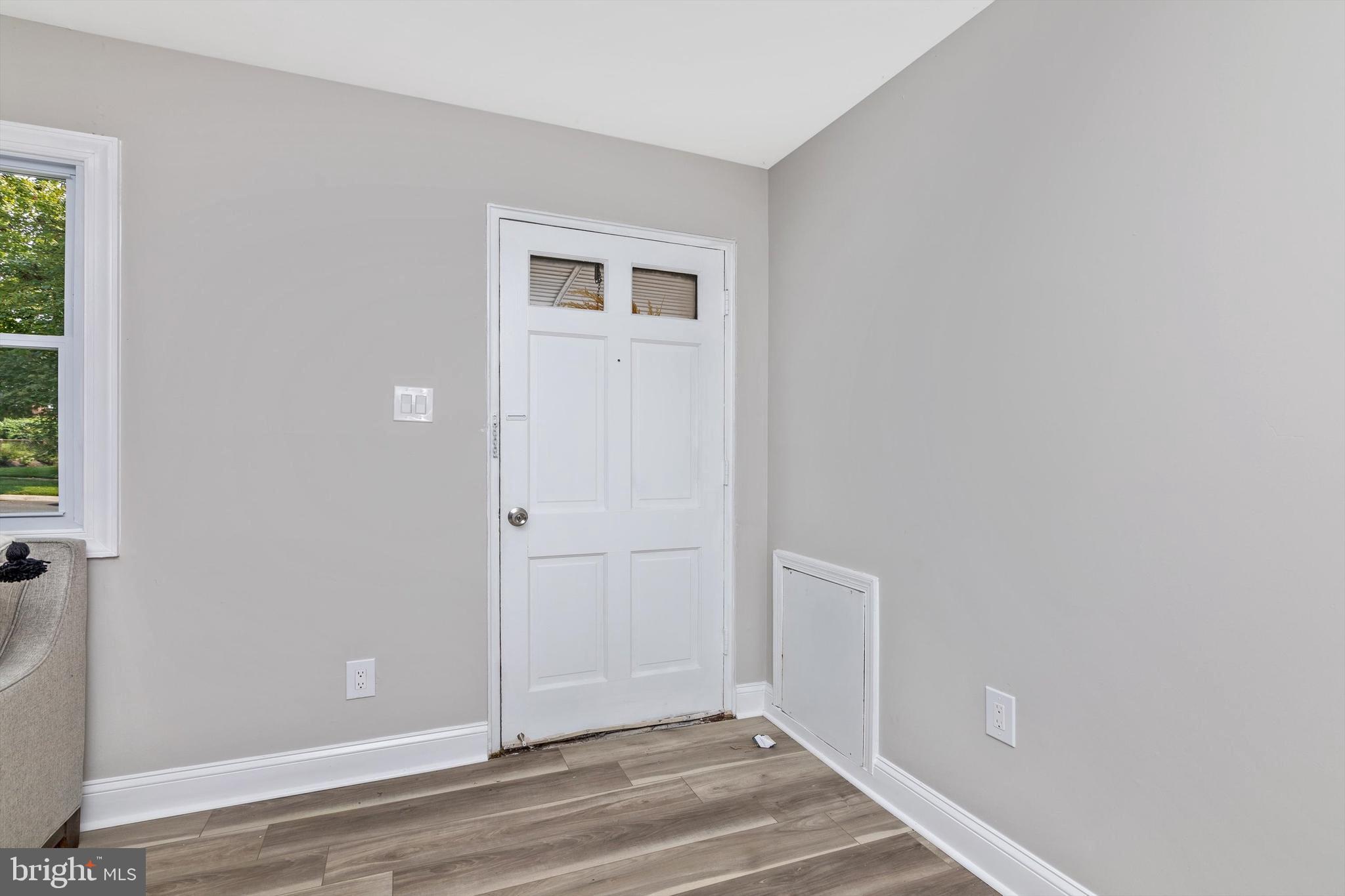 WHEATON WOODS - Residential