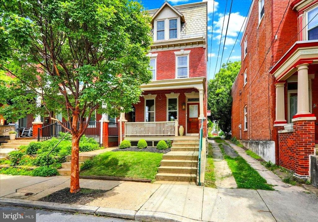 Photo of 315 Nevin Street, LANCASTER, PA 17603 (MLS # PALA2070268)