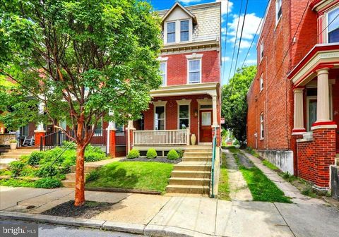 Photo of 315 Nevin Street, LANCASTER, PA 17603 (MLS # PALA2070268)