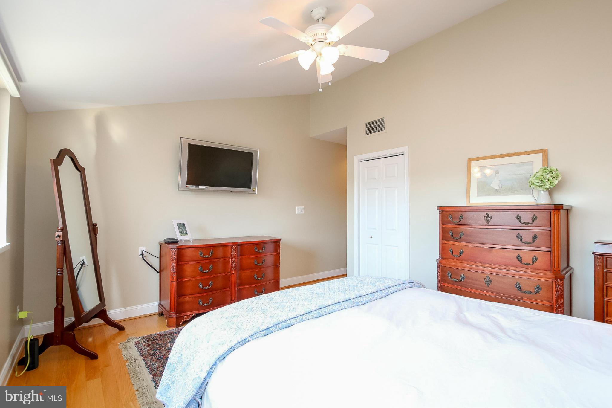 FELLS POINT HISTORIC DISTRICT - Residential