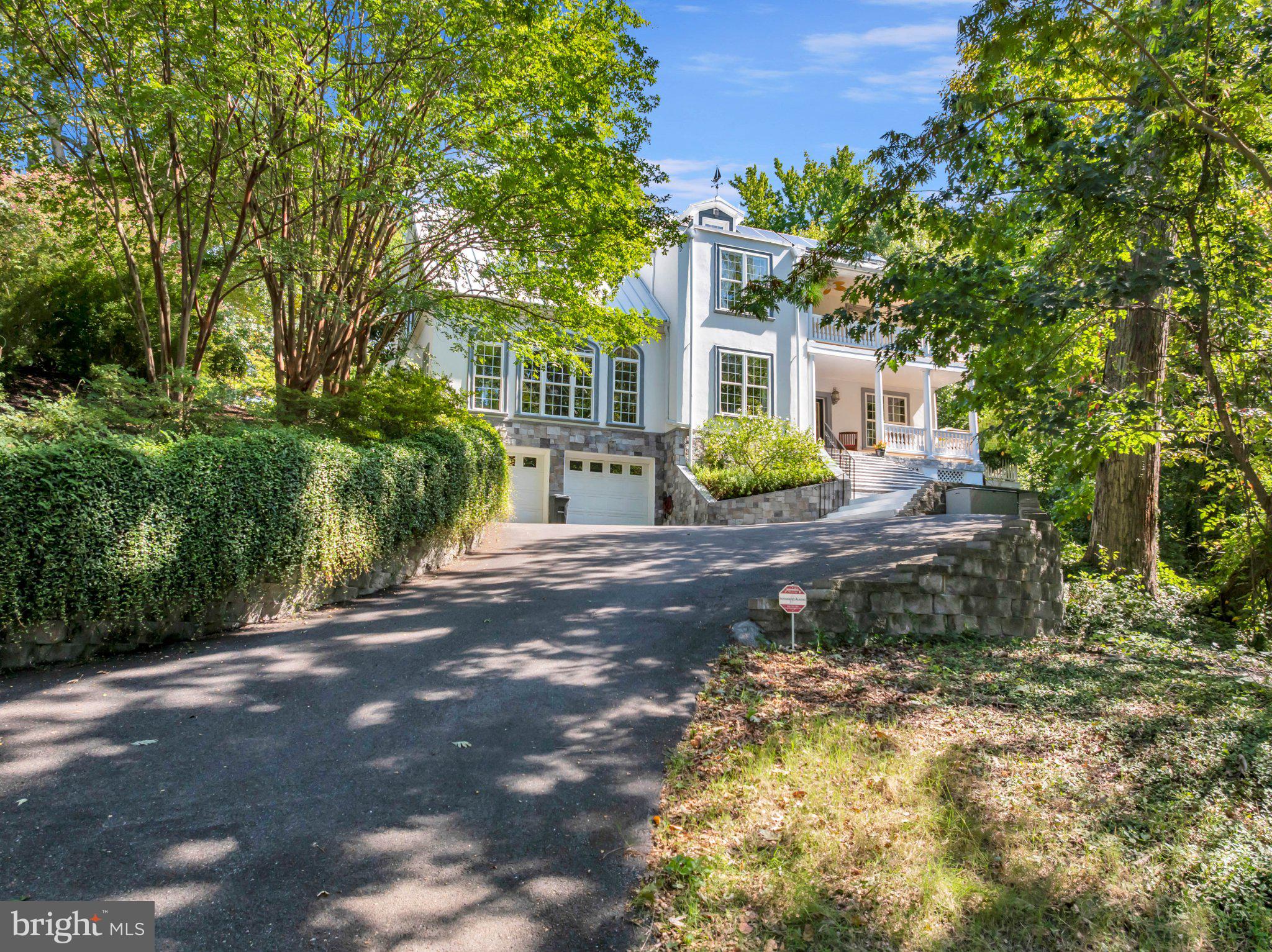 527 FOREST ROAD