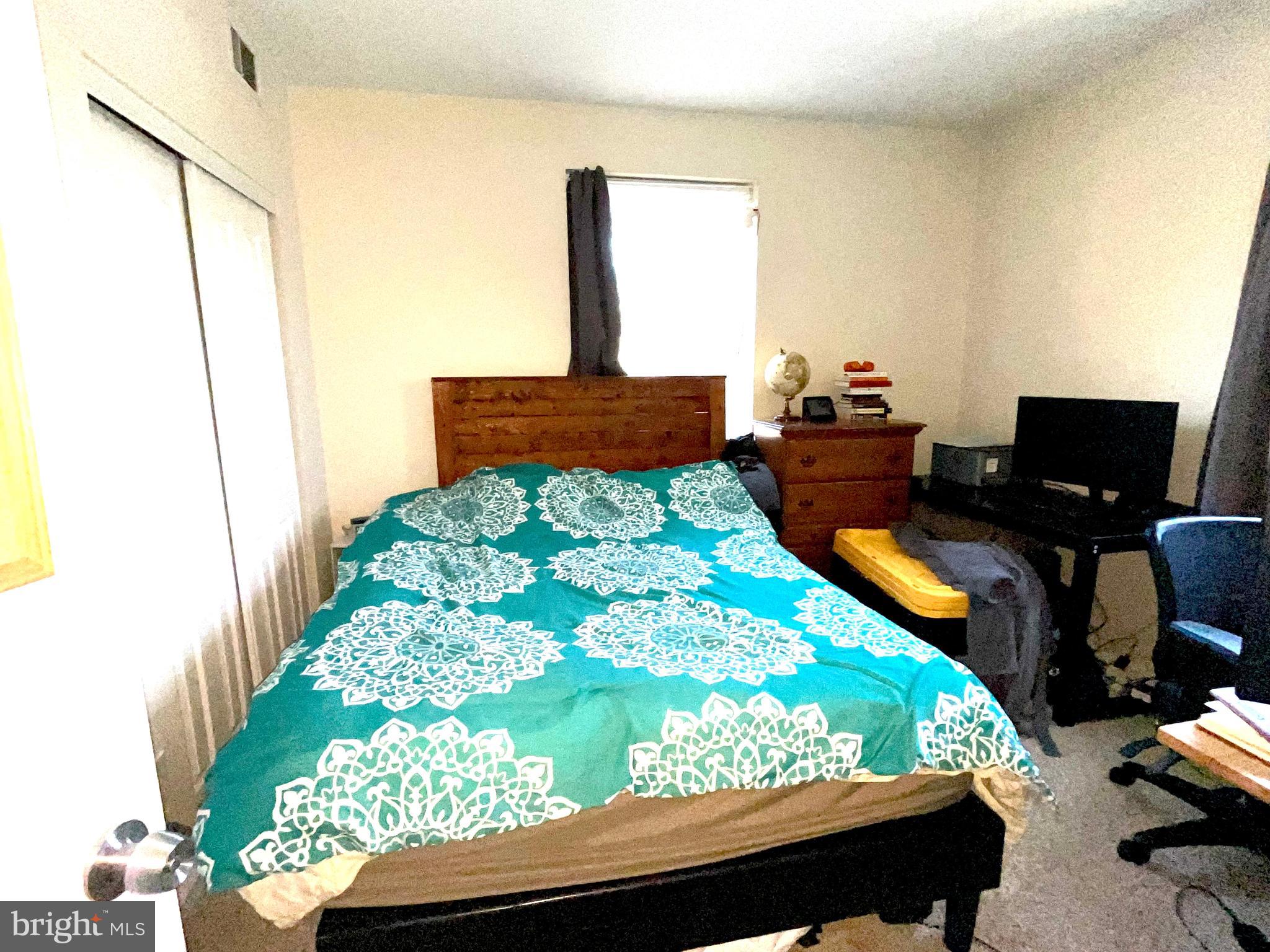 COLONIAL VILLAGE - Residential Lease