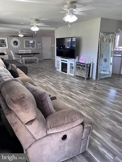 HALLEY ESTATES - Residential