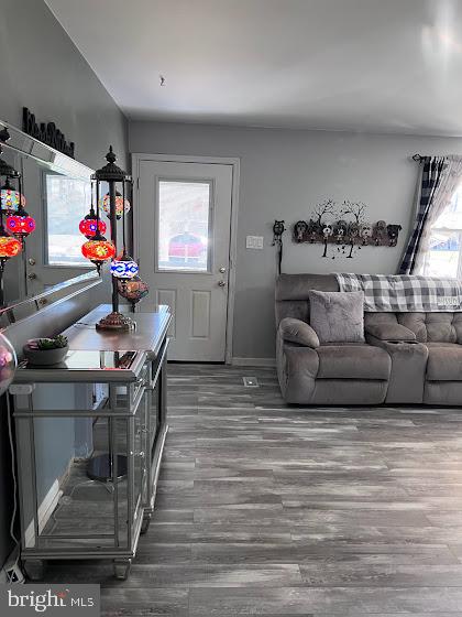 HALLEY ESTATES - Residential