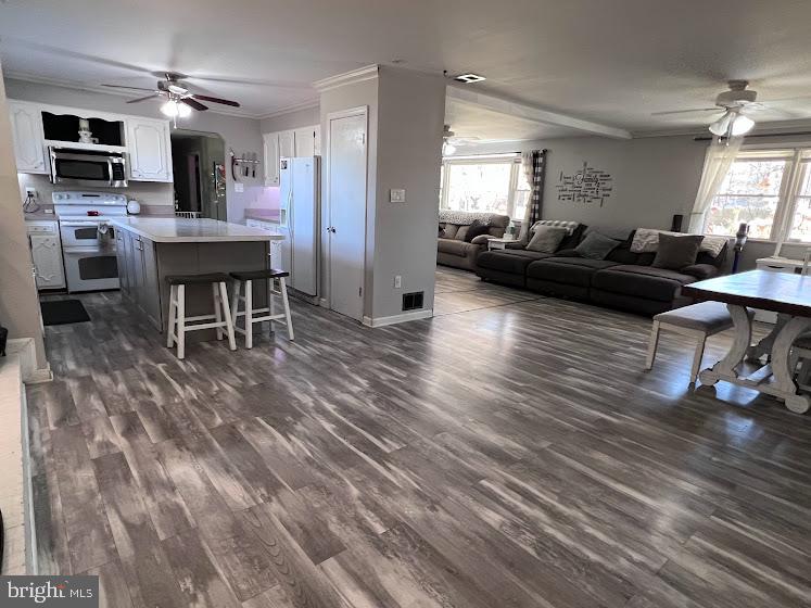 HALLEY ESTATES - Residential