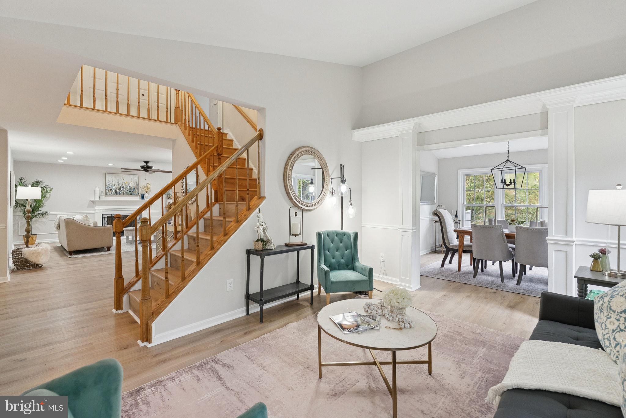 903 LAKE FRONT DRIVE