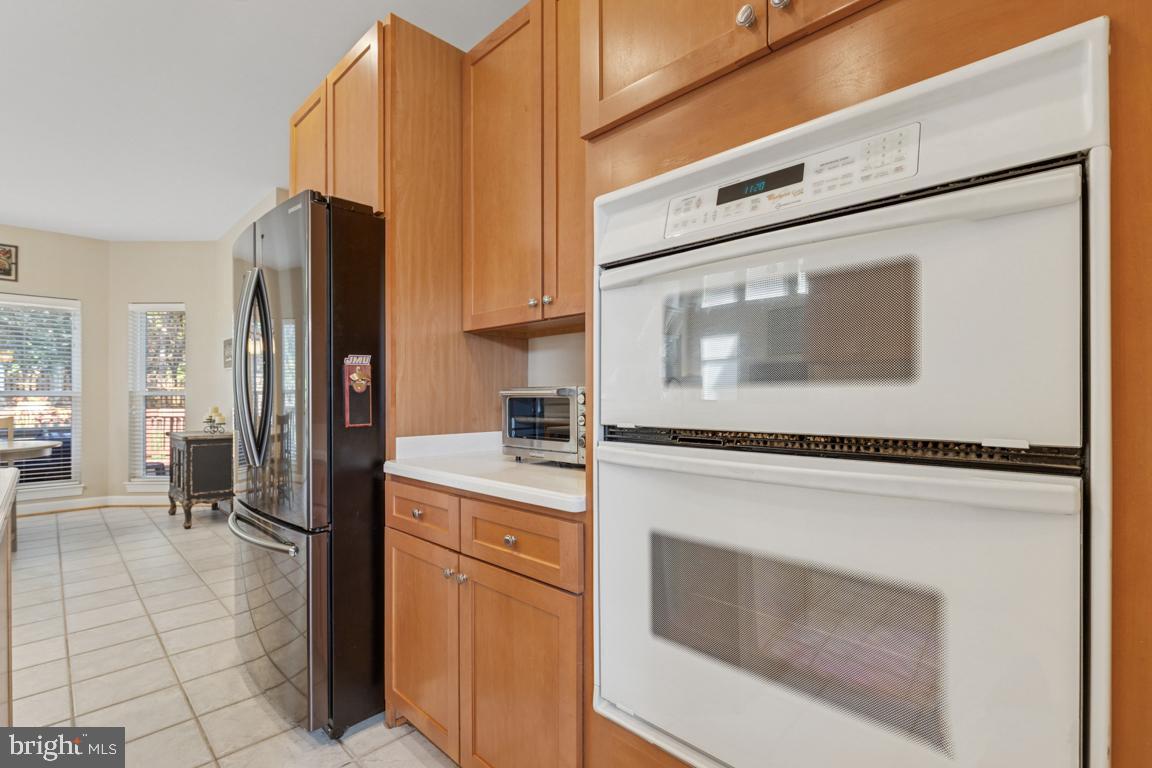 ASHBURN VILLAGE - Residential