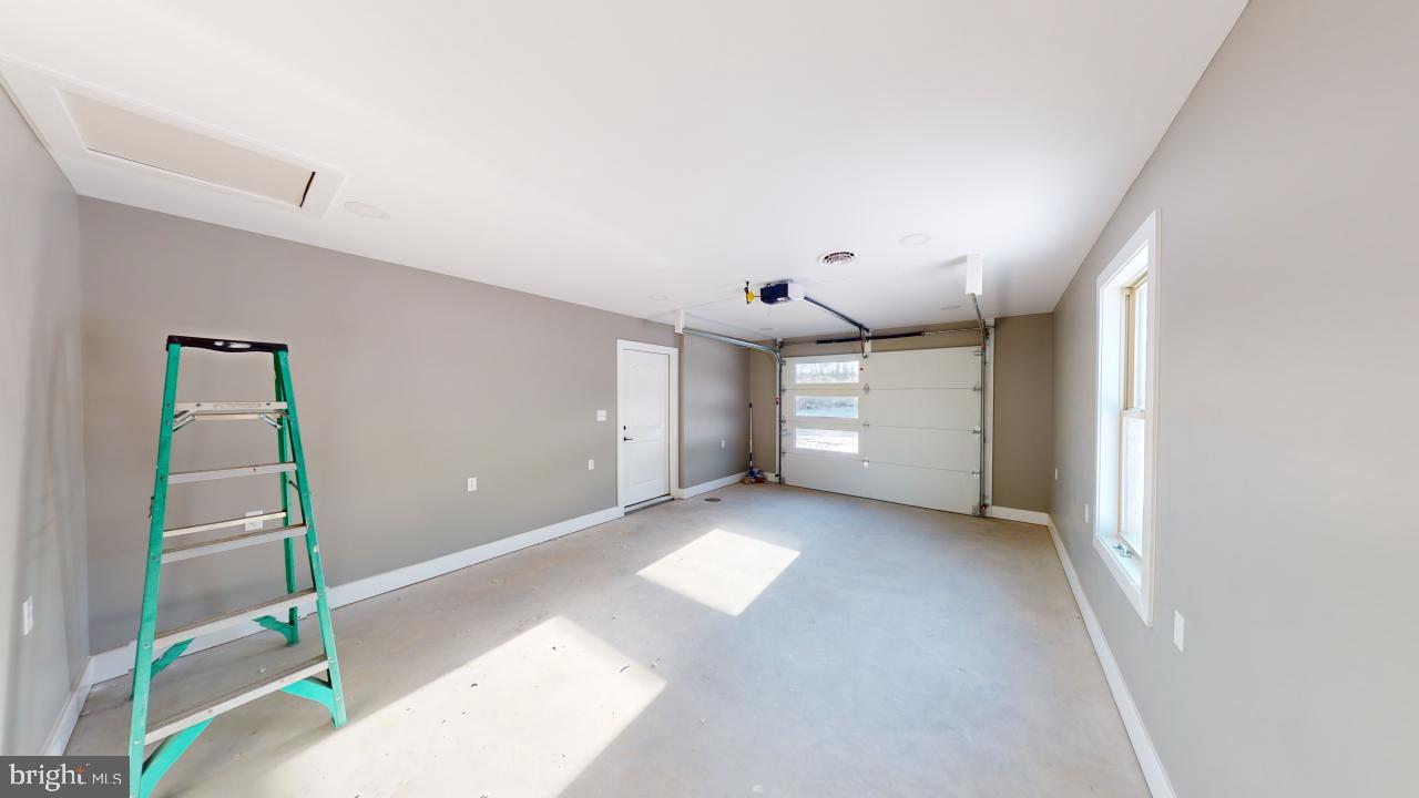 NEW CREEK HEIGHTS - Residential