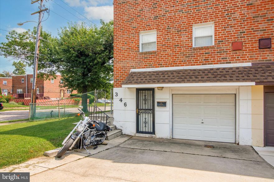 Welcome to 346 Tomlinson Plaza, an exquisite residence nestled in one of Northeast Philadelphia's most sought-after neighborhoods. Your dream home awaits!