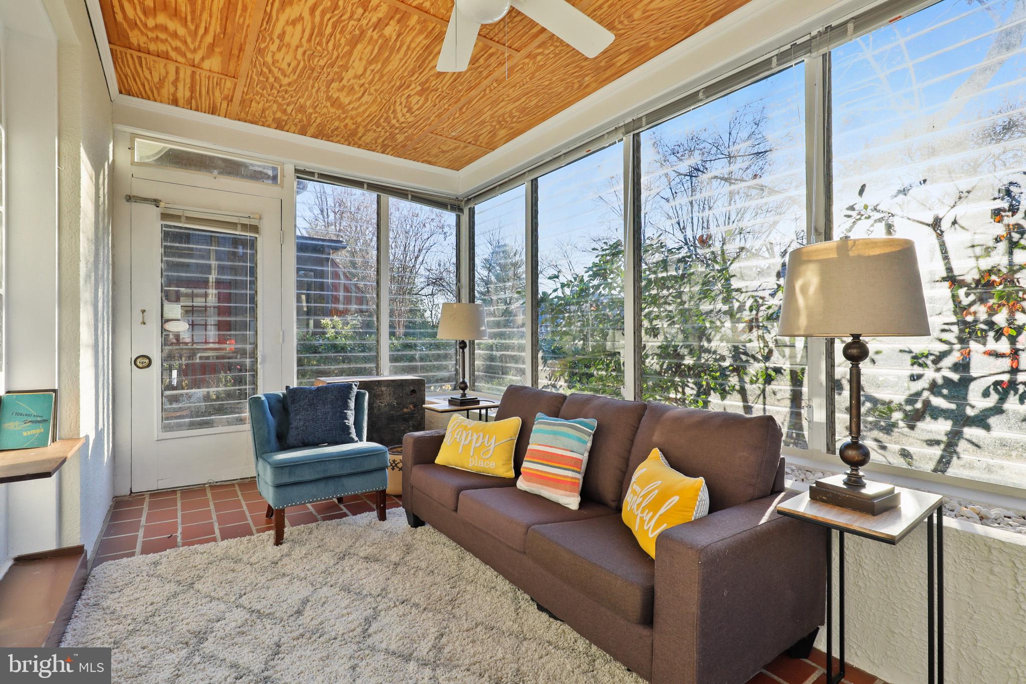 ROLAND PARK - Residential