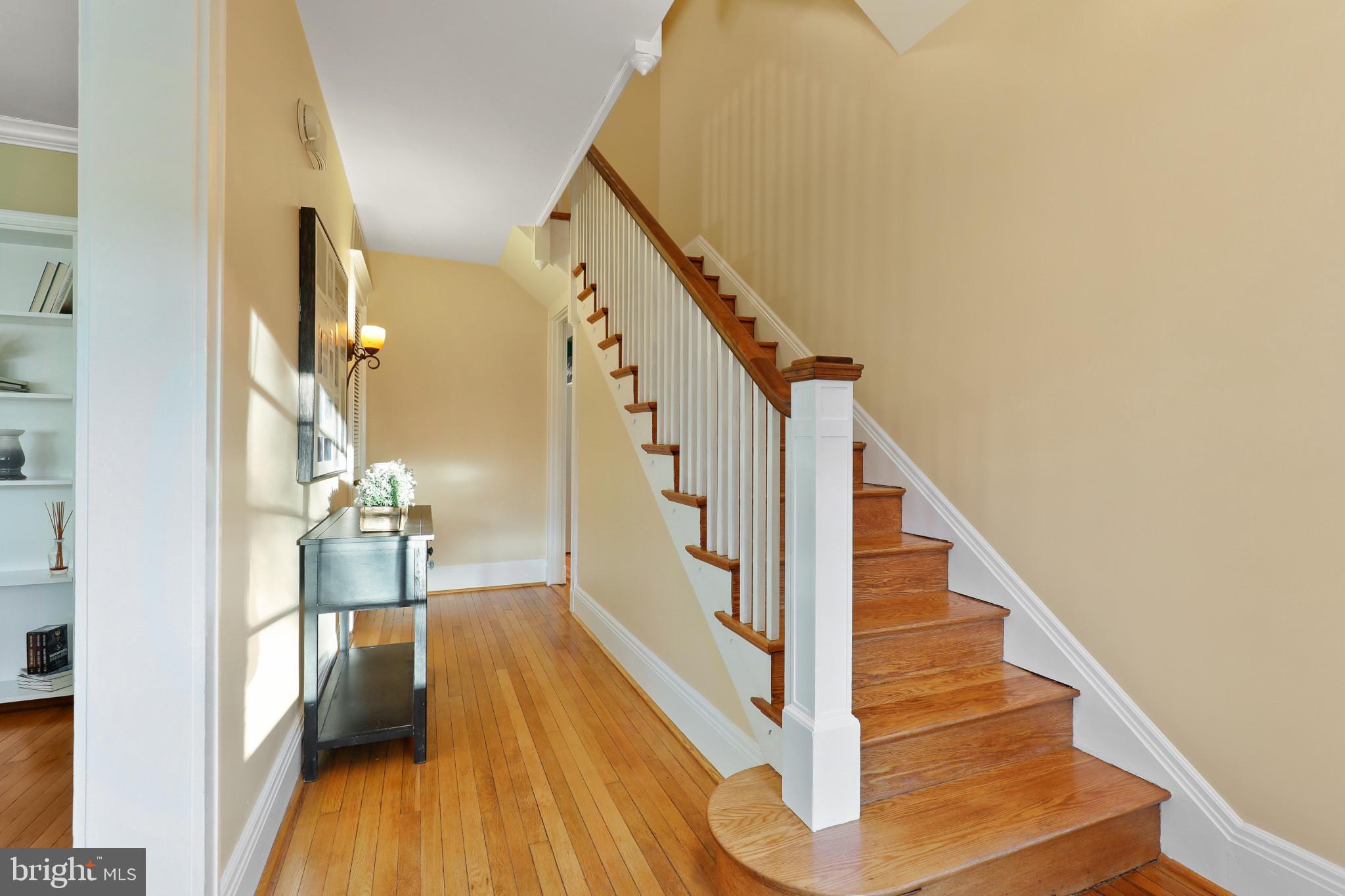 ROLAND PARK - Residential