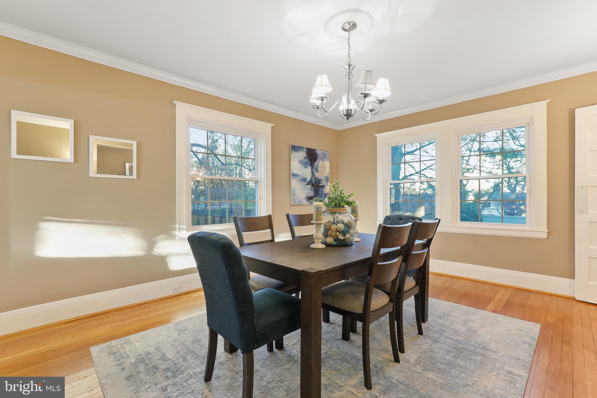 ROLAND PARK - Residential