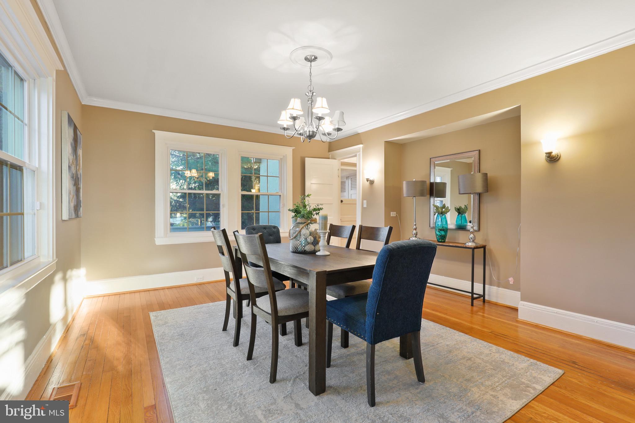 ROLAND PARK - Residential