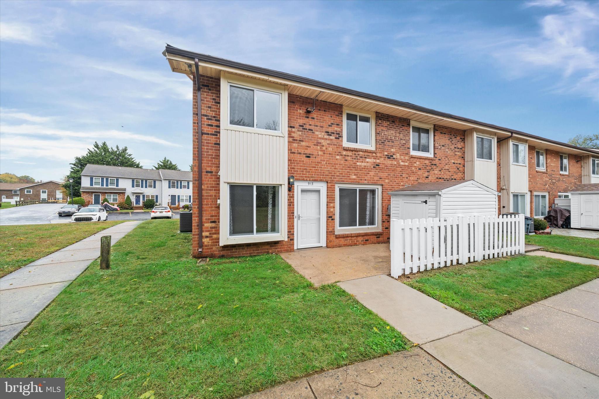 913 COBBLE CREEK CURVE 913C