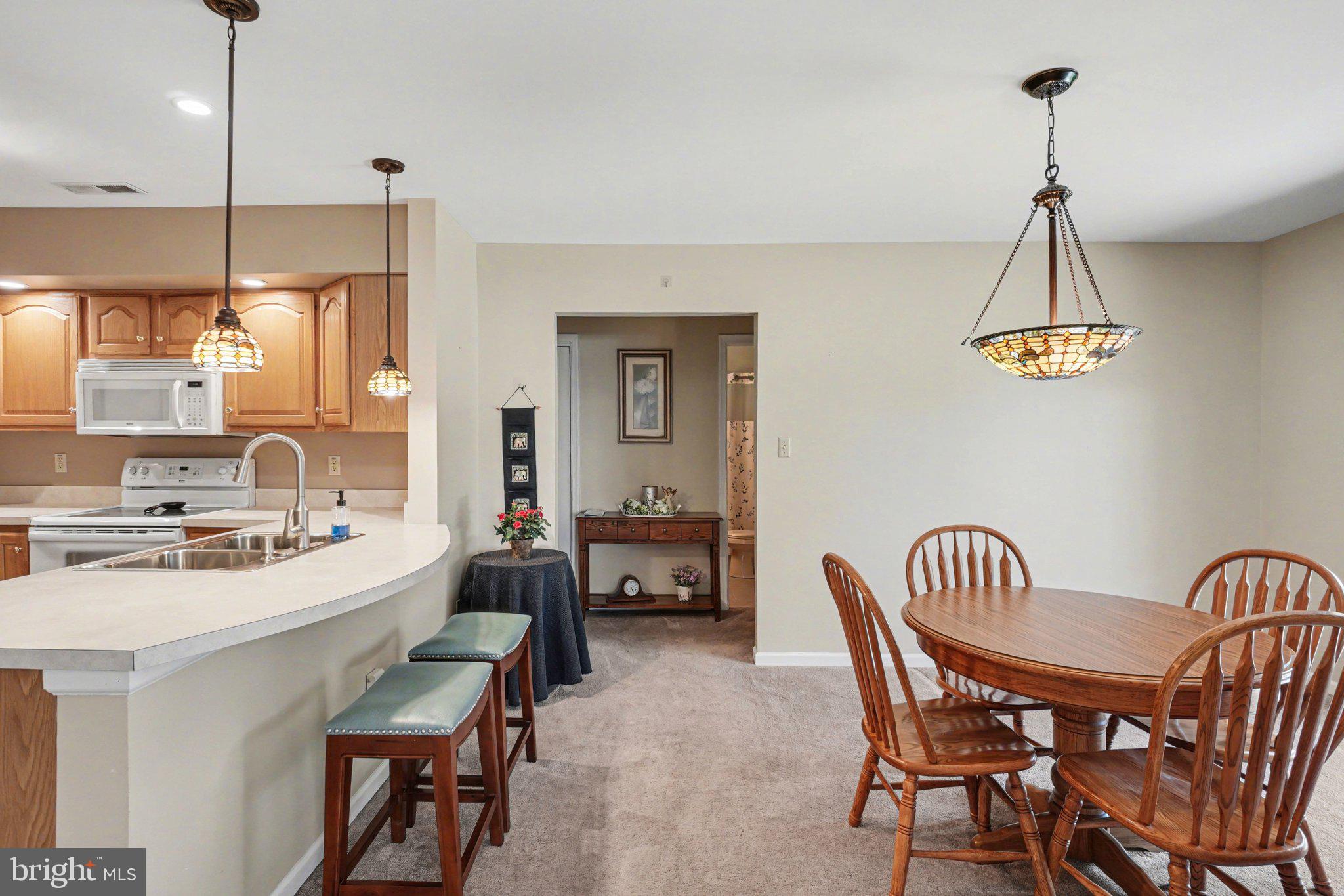 PINE GROVE - Residential