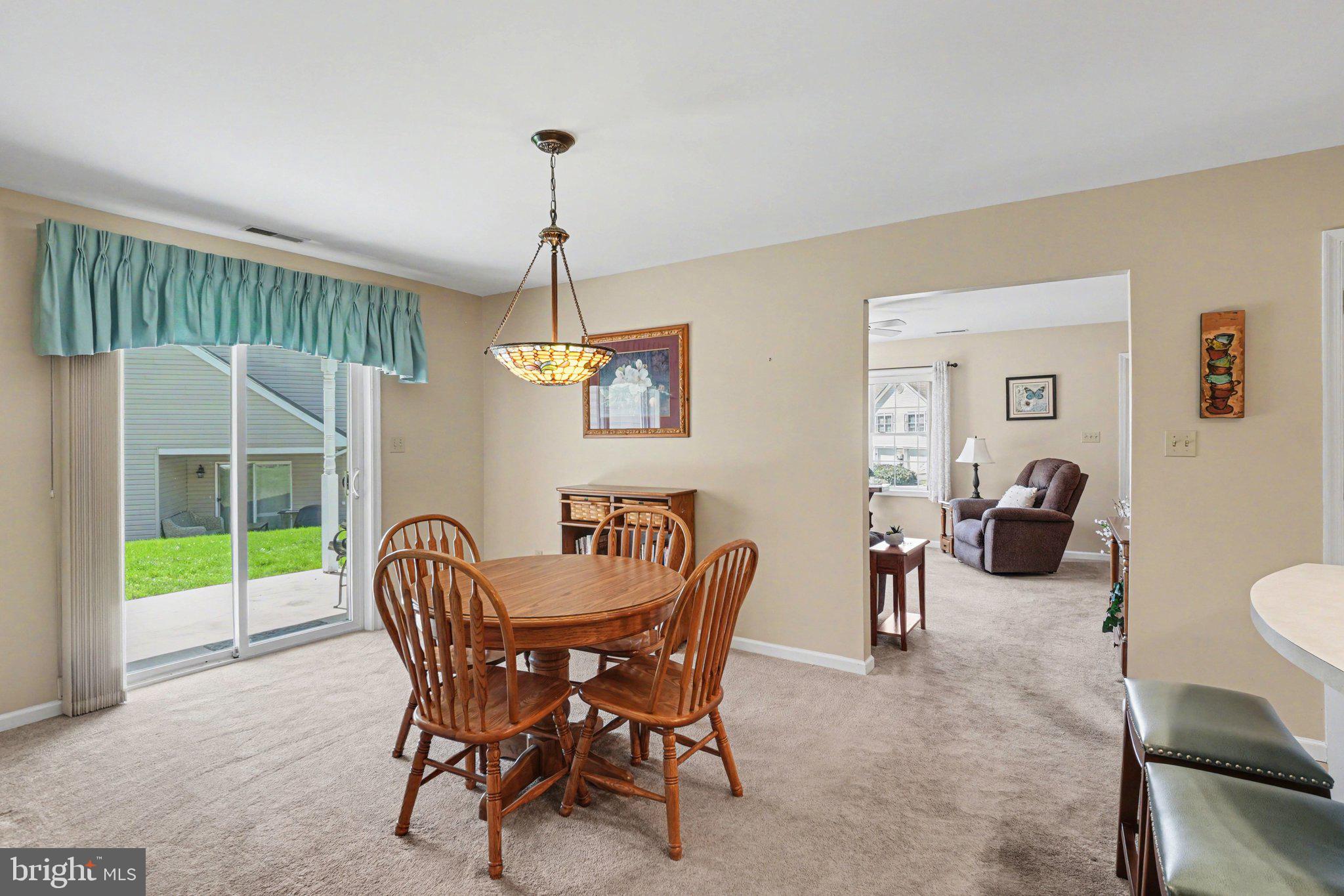 PINE GROVE - Residential