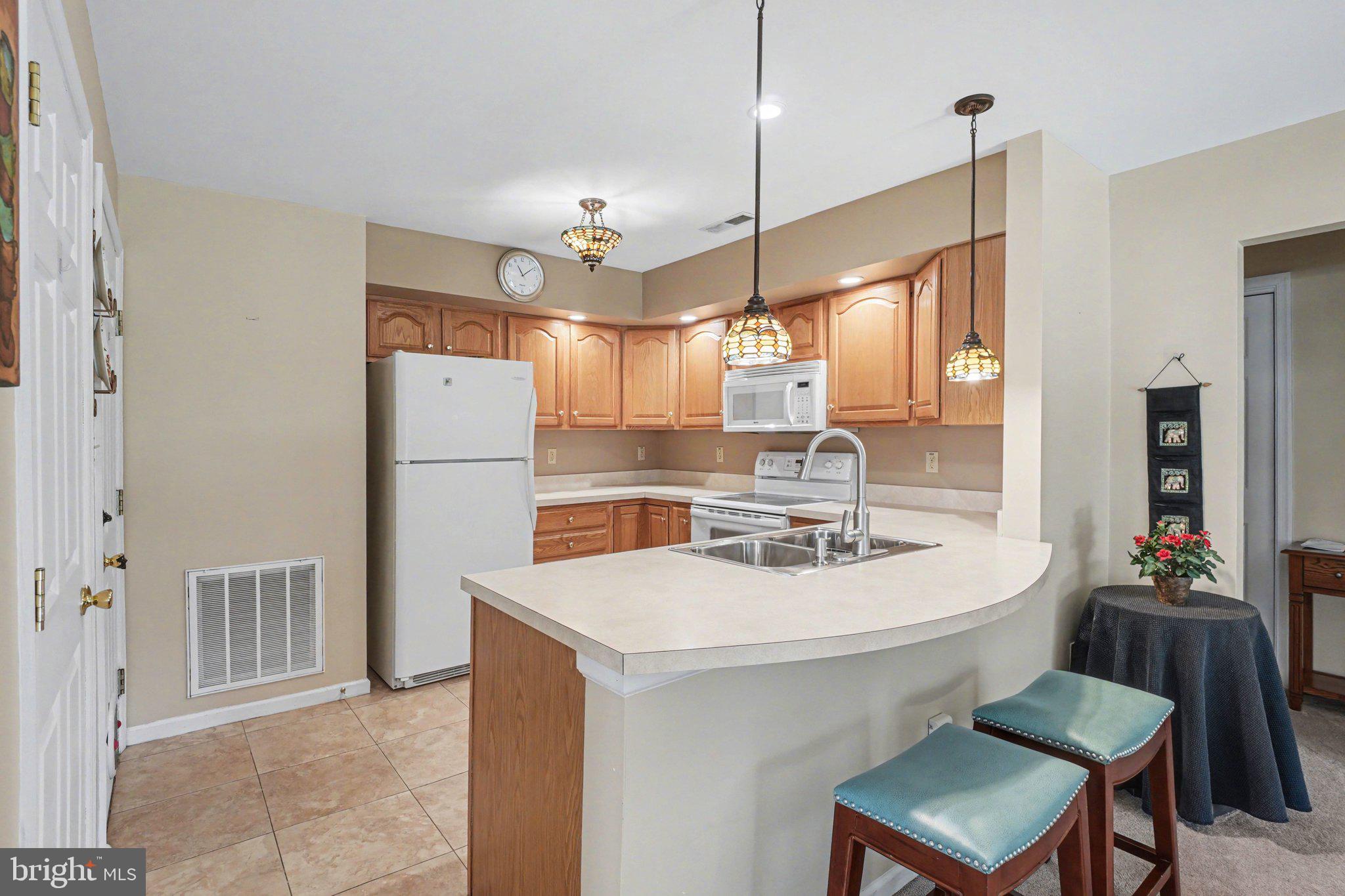 PINE GROVE - Residential