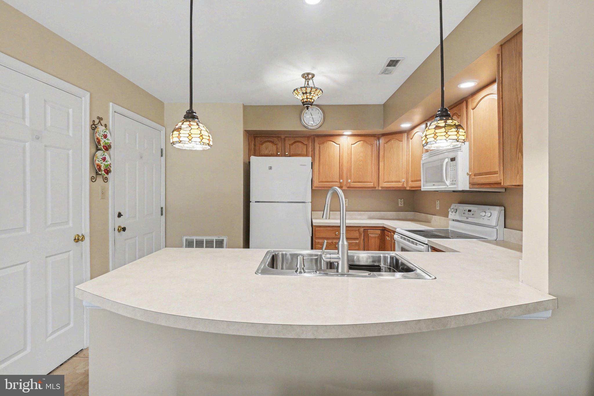 PINE GROVE - Residential