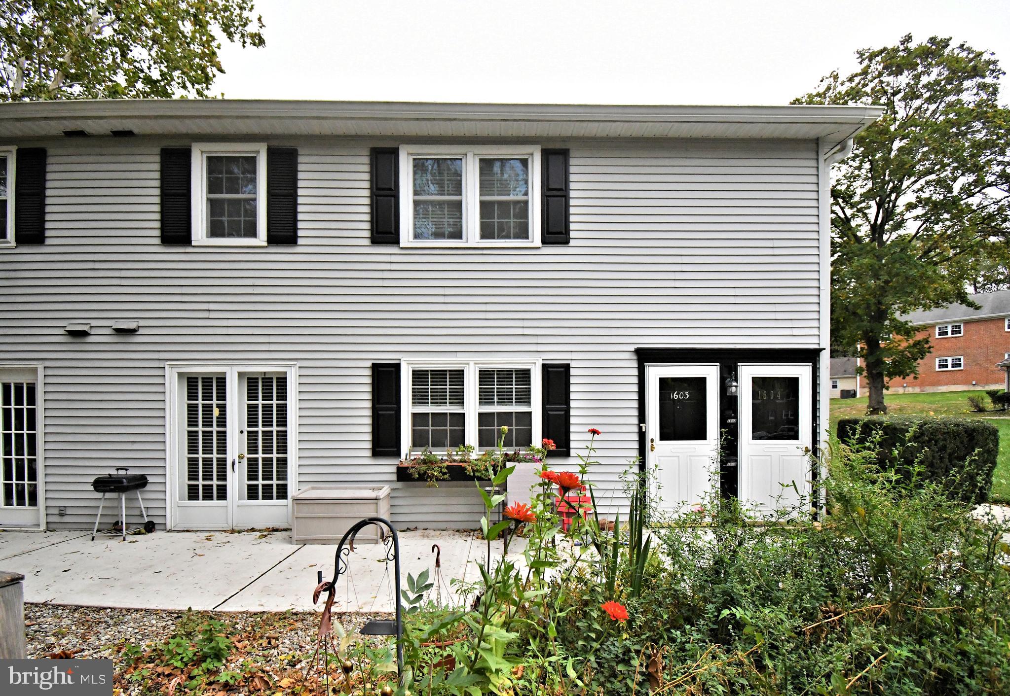 YARDLEY COMMONS - Residential