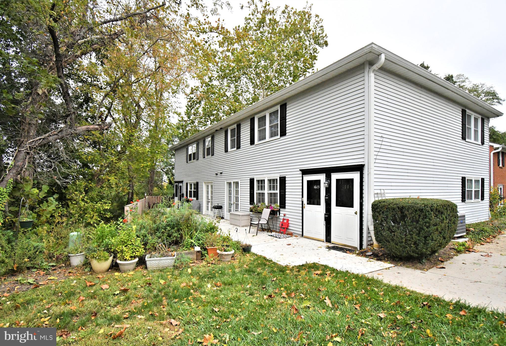 YARDLEY COMMONS - Residential