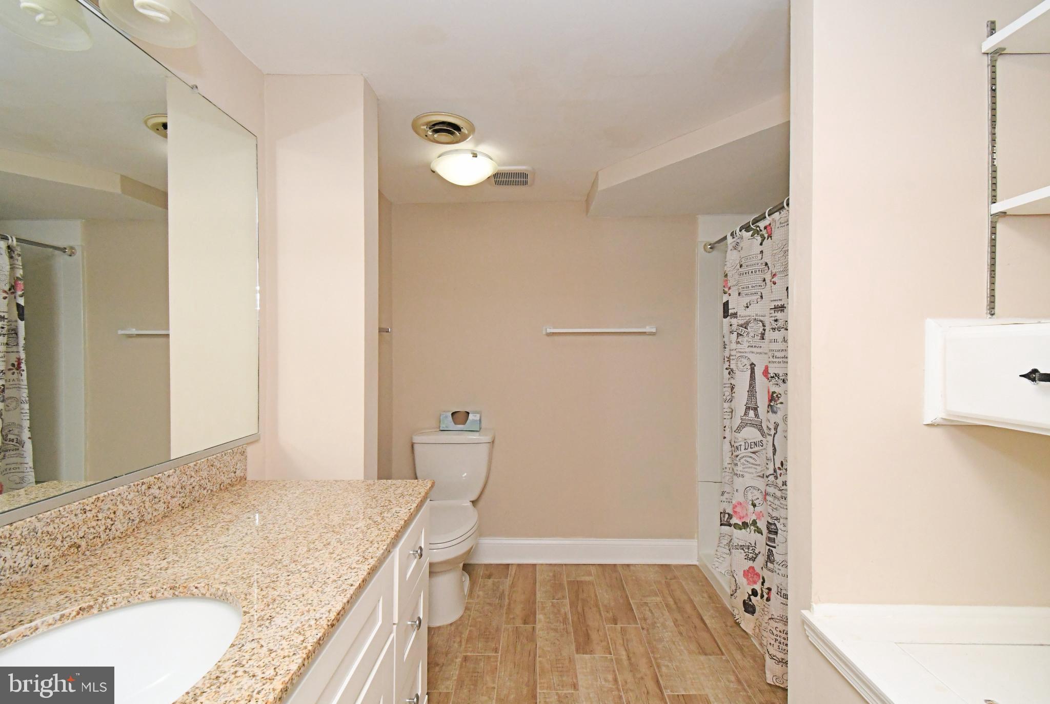 YARDLEY COMMONS - Residential