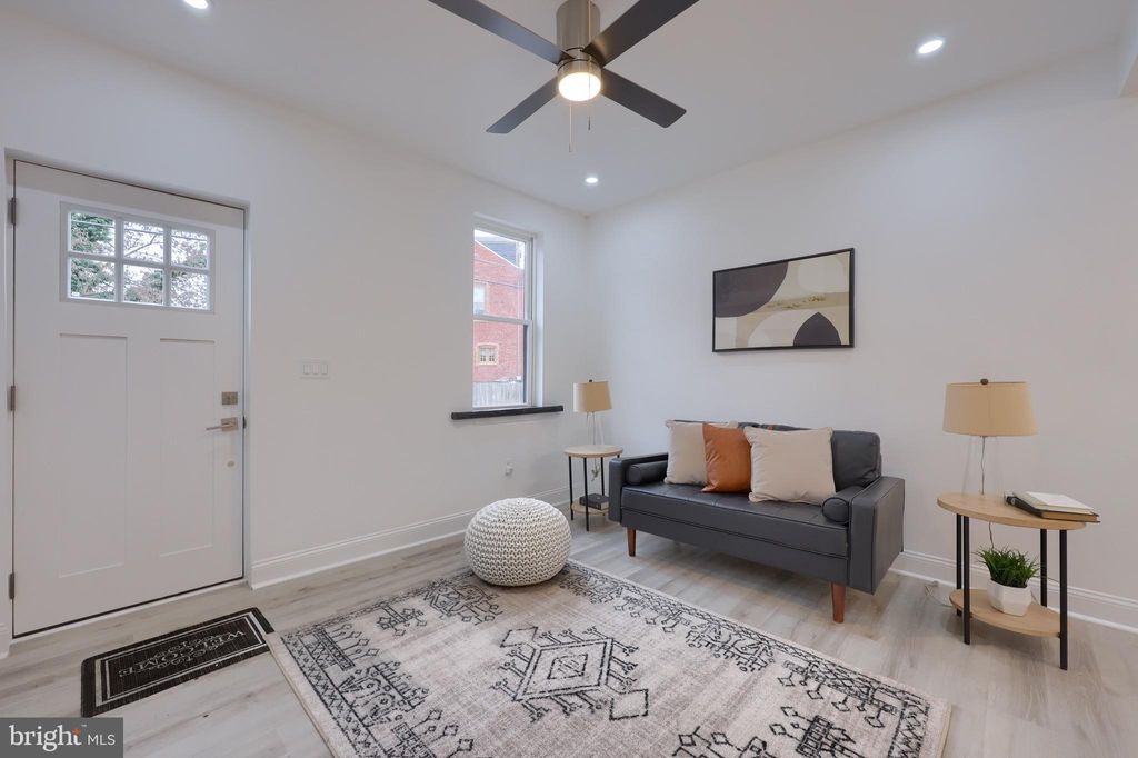 Photo of 30 W Strawberry Street, Lancaster, PA 17603 (MLS # PALA2044574)