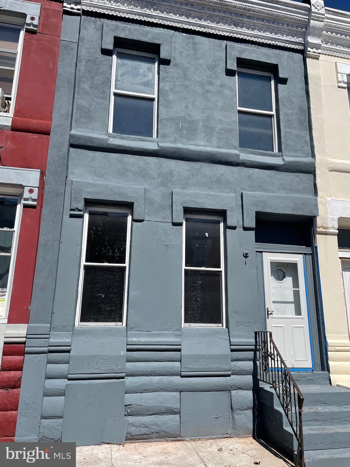 STRAWBERRY MANSION - Residential