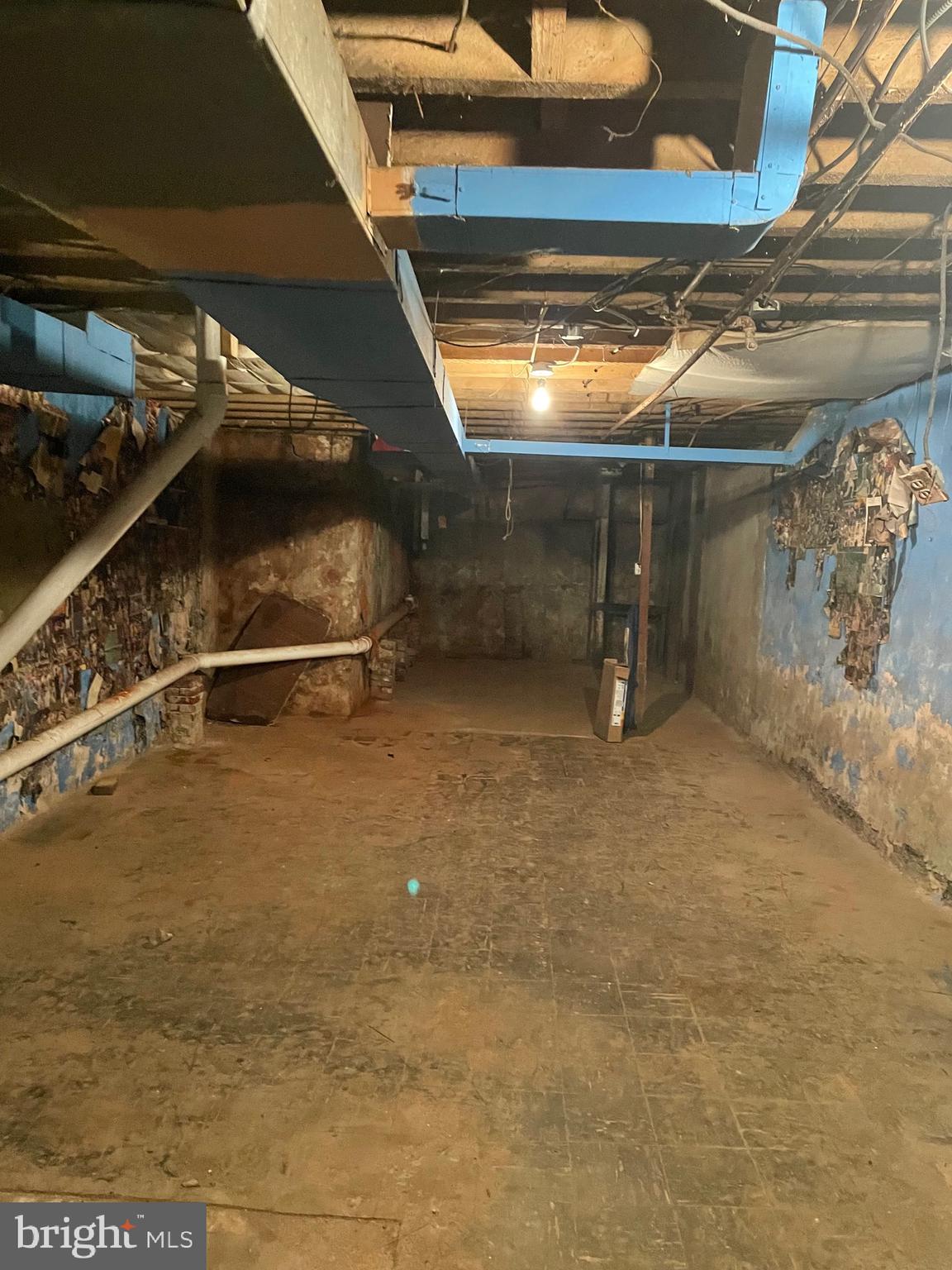 STRAWBERRY MANSION - Residential