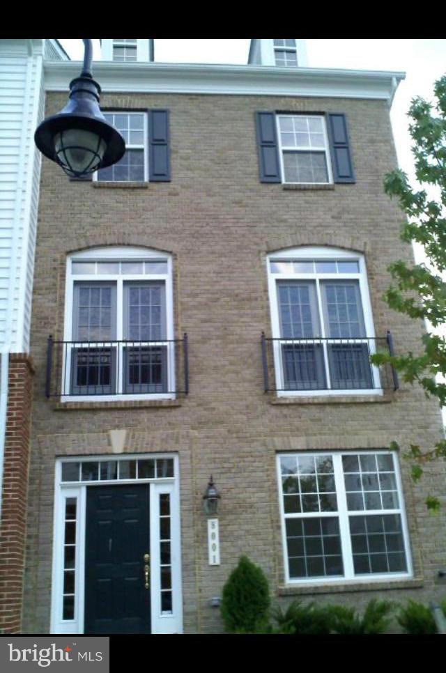 SUMMERFIELD AT MORGAN ST - Residential Lease