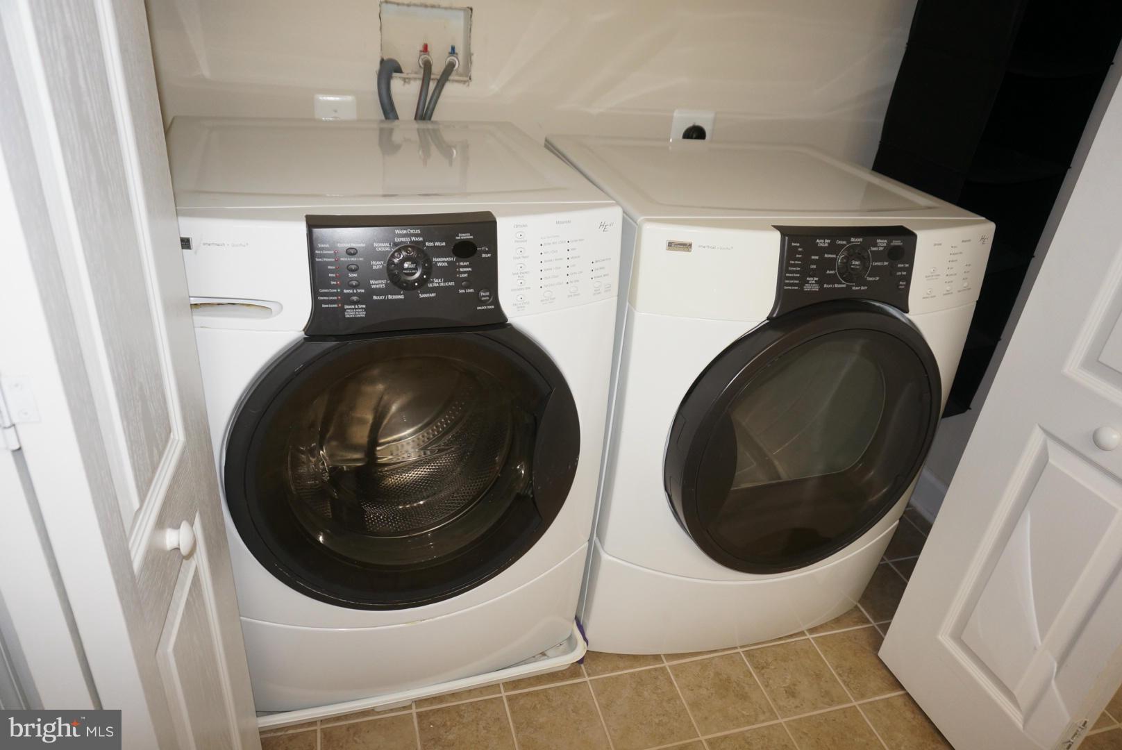 SUMMERFIELD AT MORGAN ST - Residential Lease