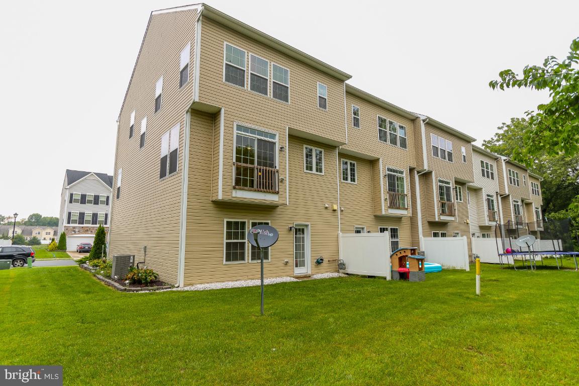 ROSEWOOD VILLAGE - Residential