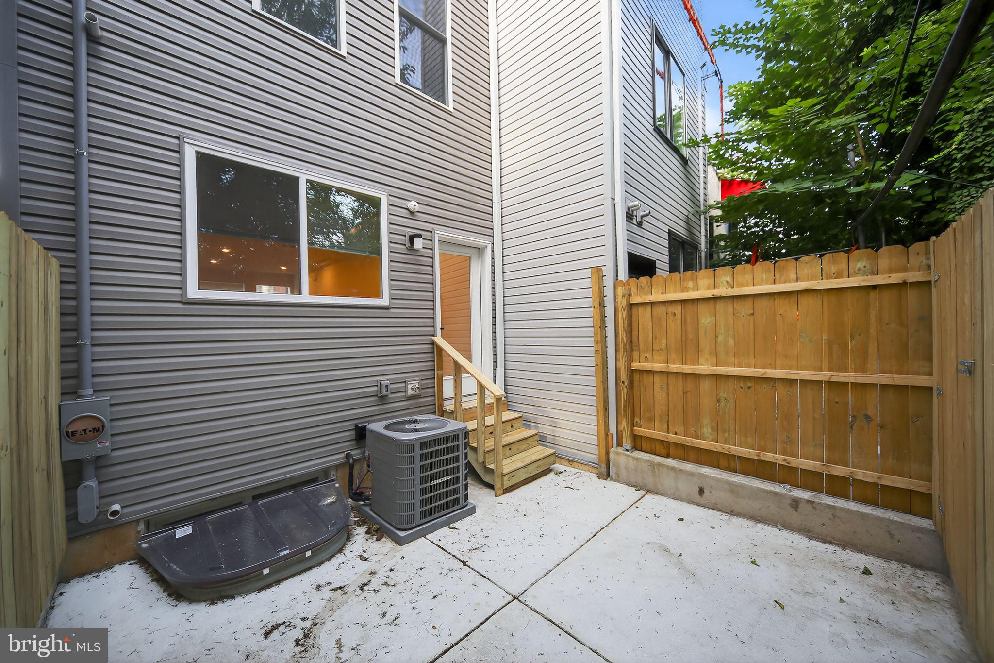 GRAYS FERRY - Residential