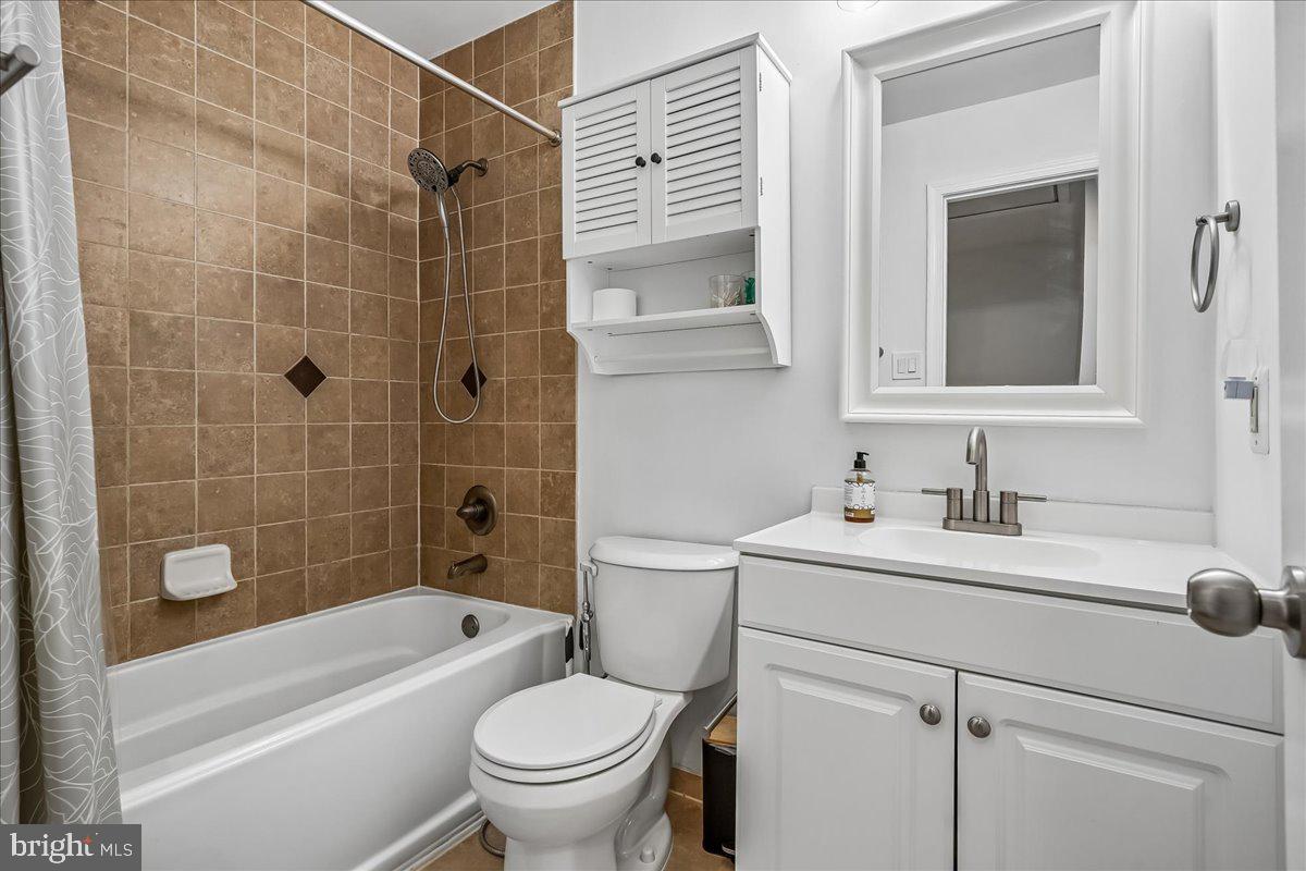 WINDING BROOK - Residential