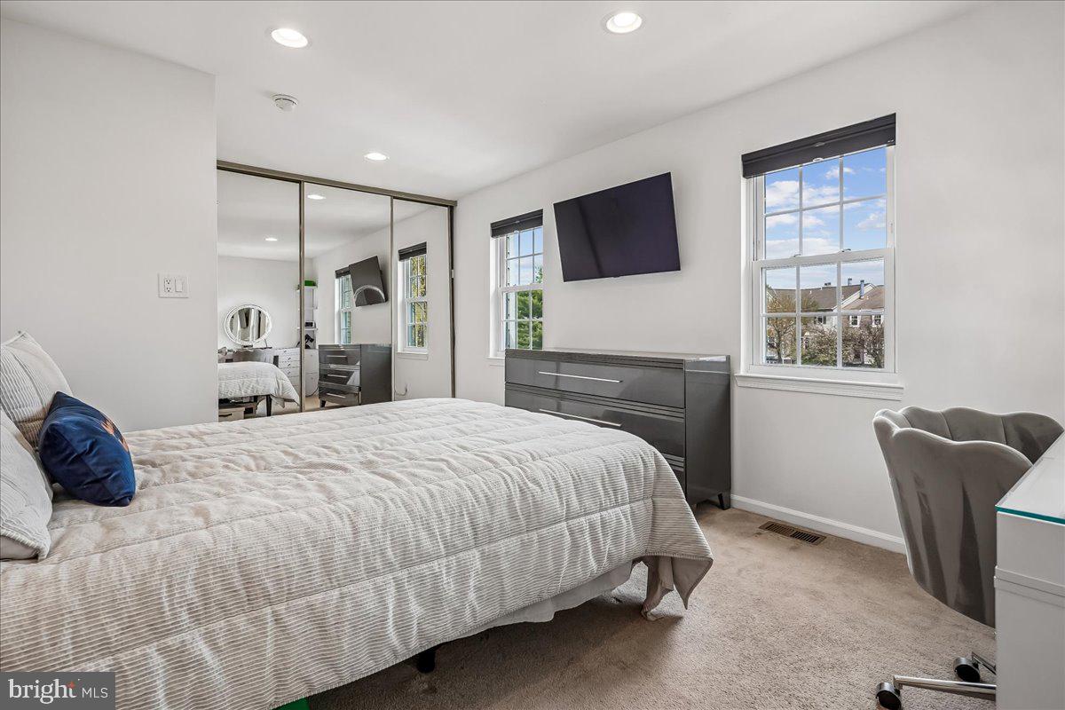 WINDING BROOK - Residential