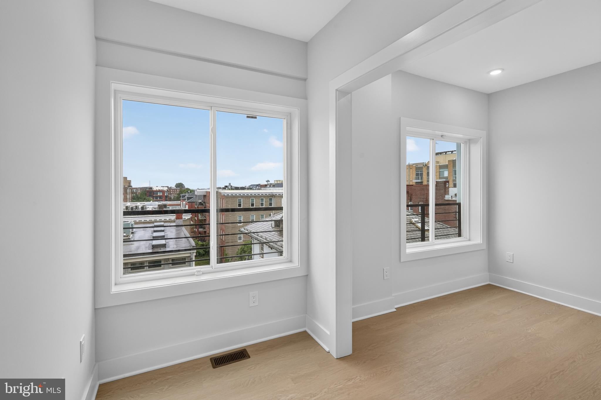 1650 COLUMBIA ROAD NW 201