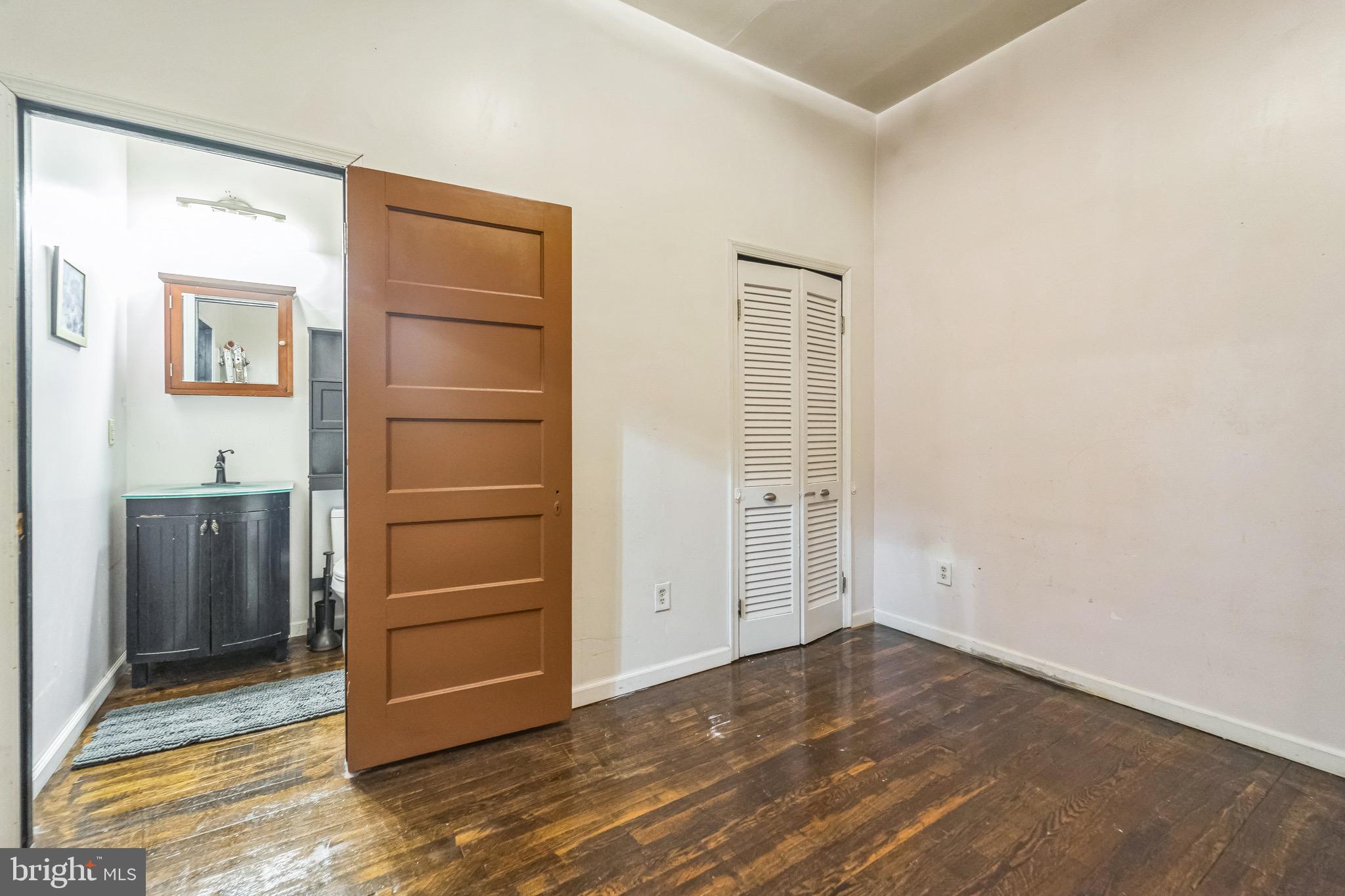 GREENMOUNT WEST - Residential