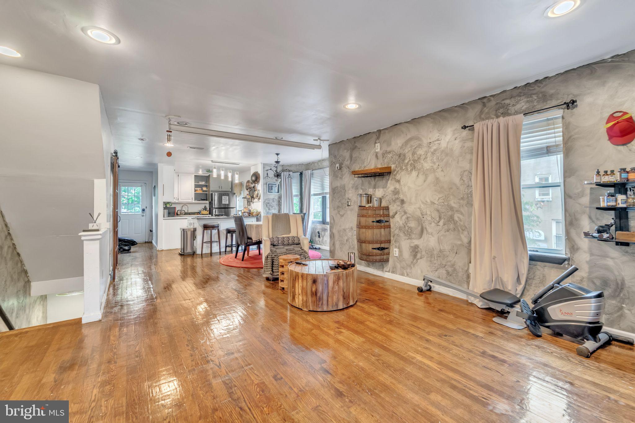 GREENMOUNT WEST - Residential