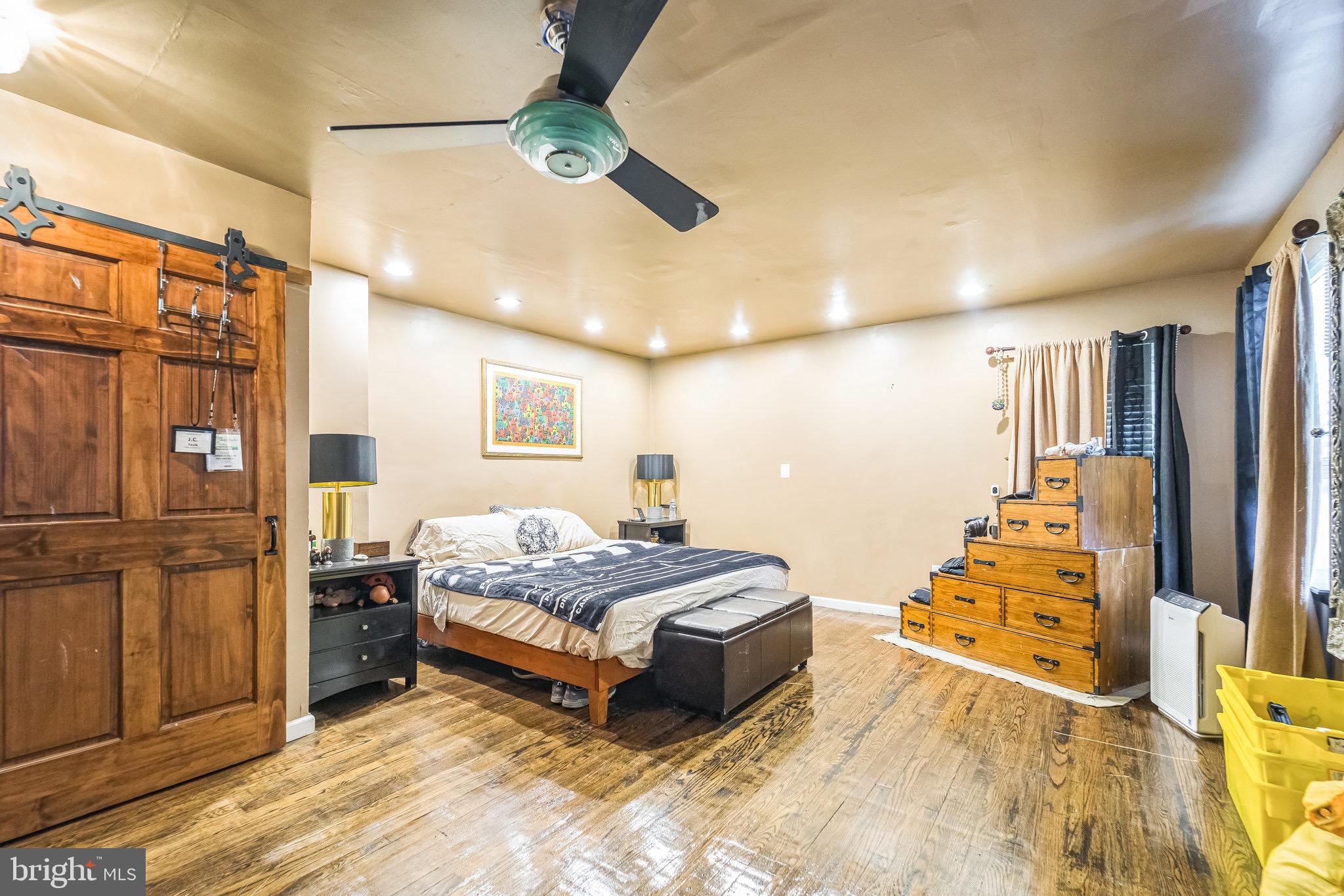 GREENMOUNT WEST - Residential