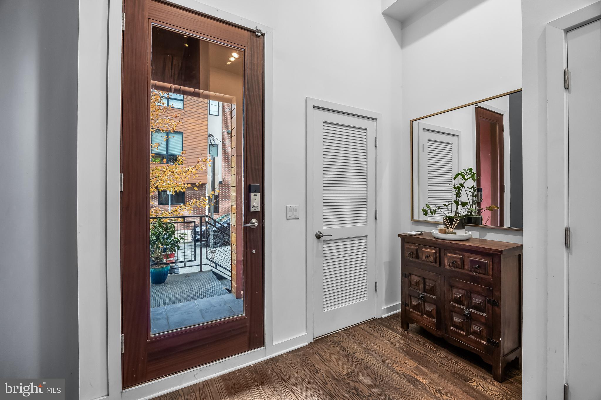 412 MOYER STREET 24 2