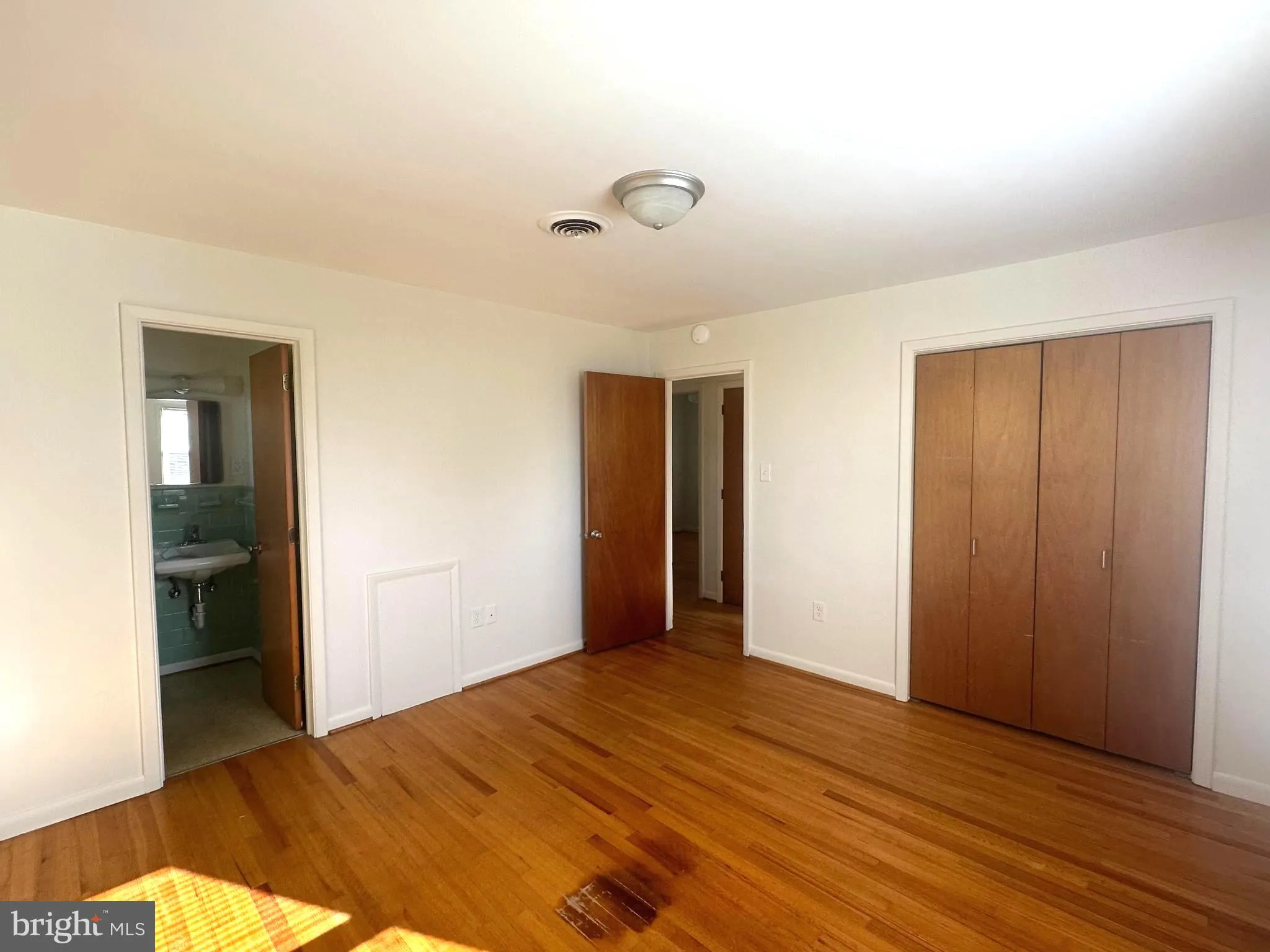 Frederick, Maryland 21701, United States, 3 Bedrooms Bedrooms, ,2 BathroomsBathrooms,Residential,Active,90491